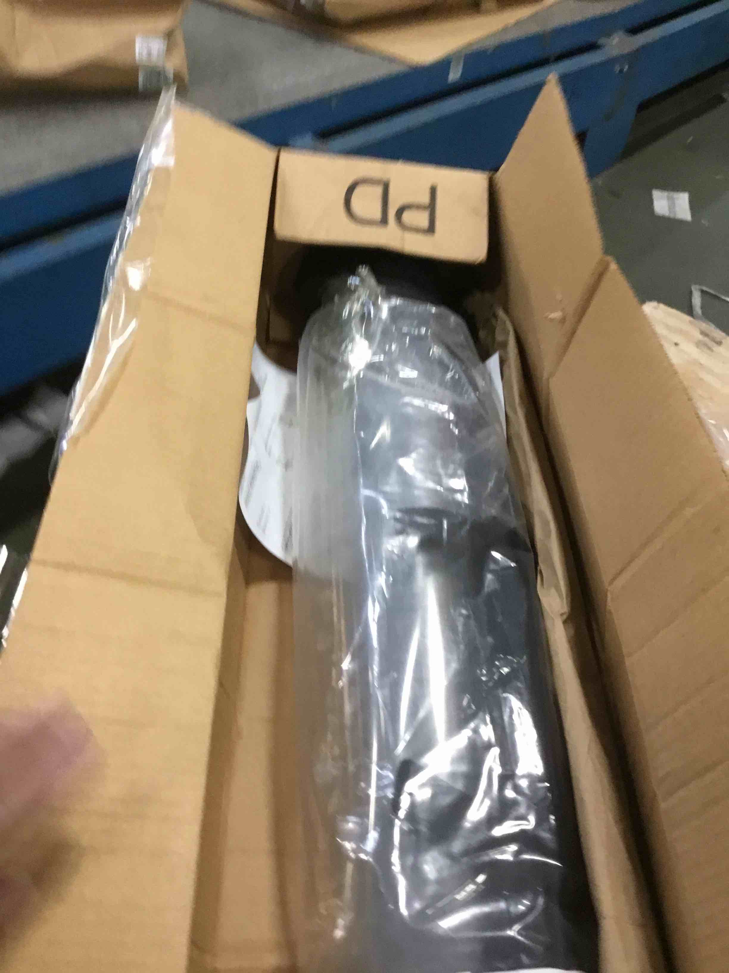 https://s3.amazonaws.com/lotting-images-prod/bidfta/BLU6357698_1711565855539.jpeg