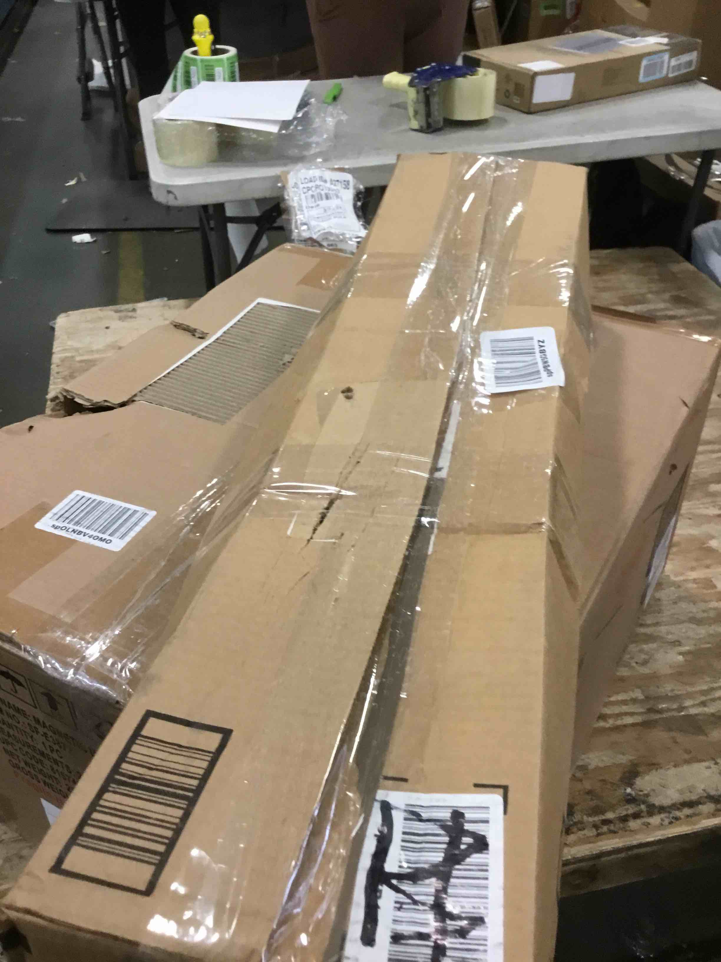 https://s3.amazonaws.com/lotting-images-prod/bidfta/BLU6357698_1711565889490.jpeg