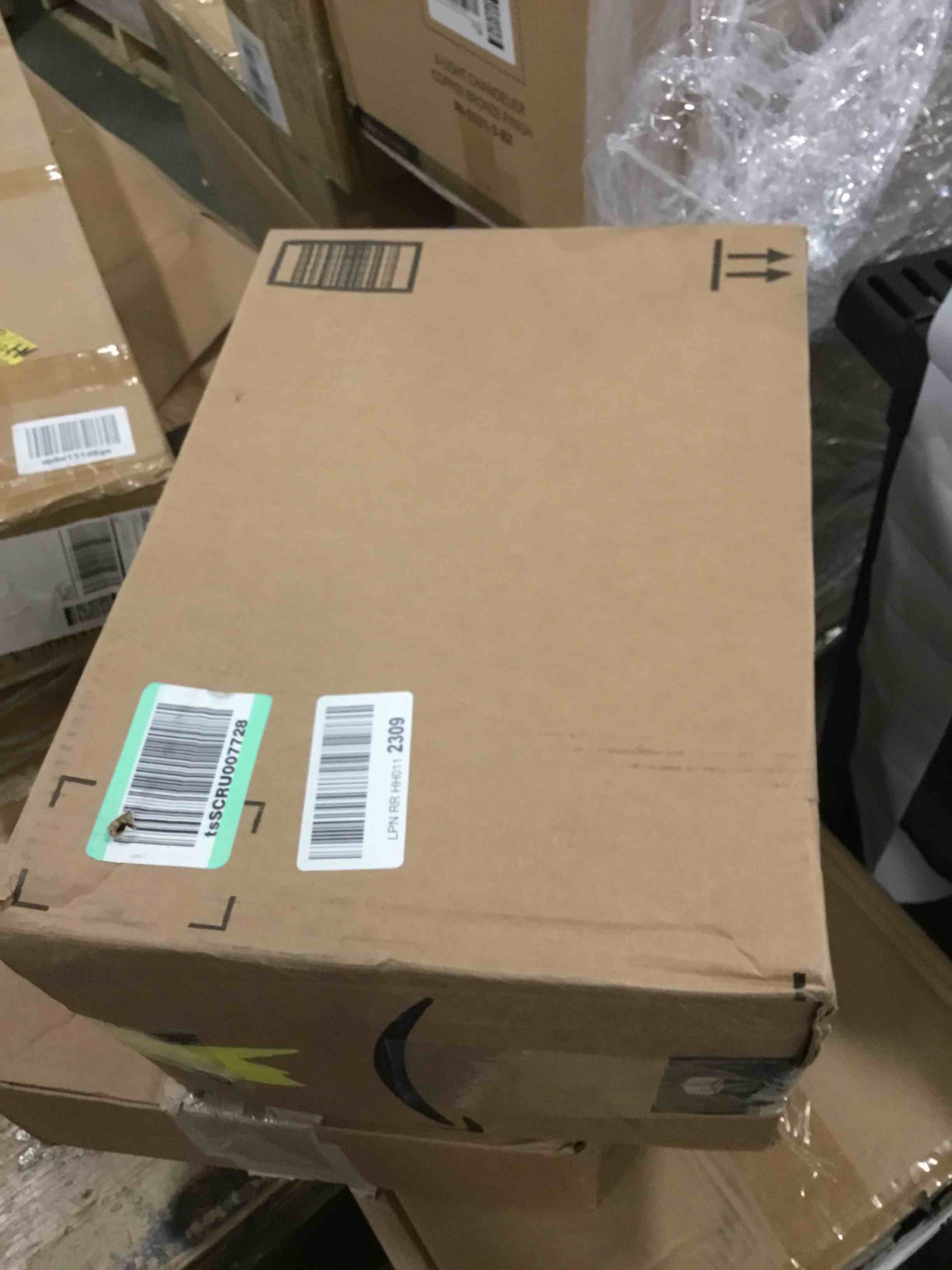 https://s3.amazonaws.com/lotting-images-prod/bidfta/BLU6358274_1711985316777.jpeg