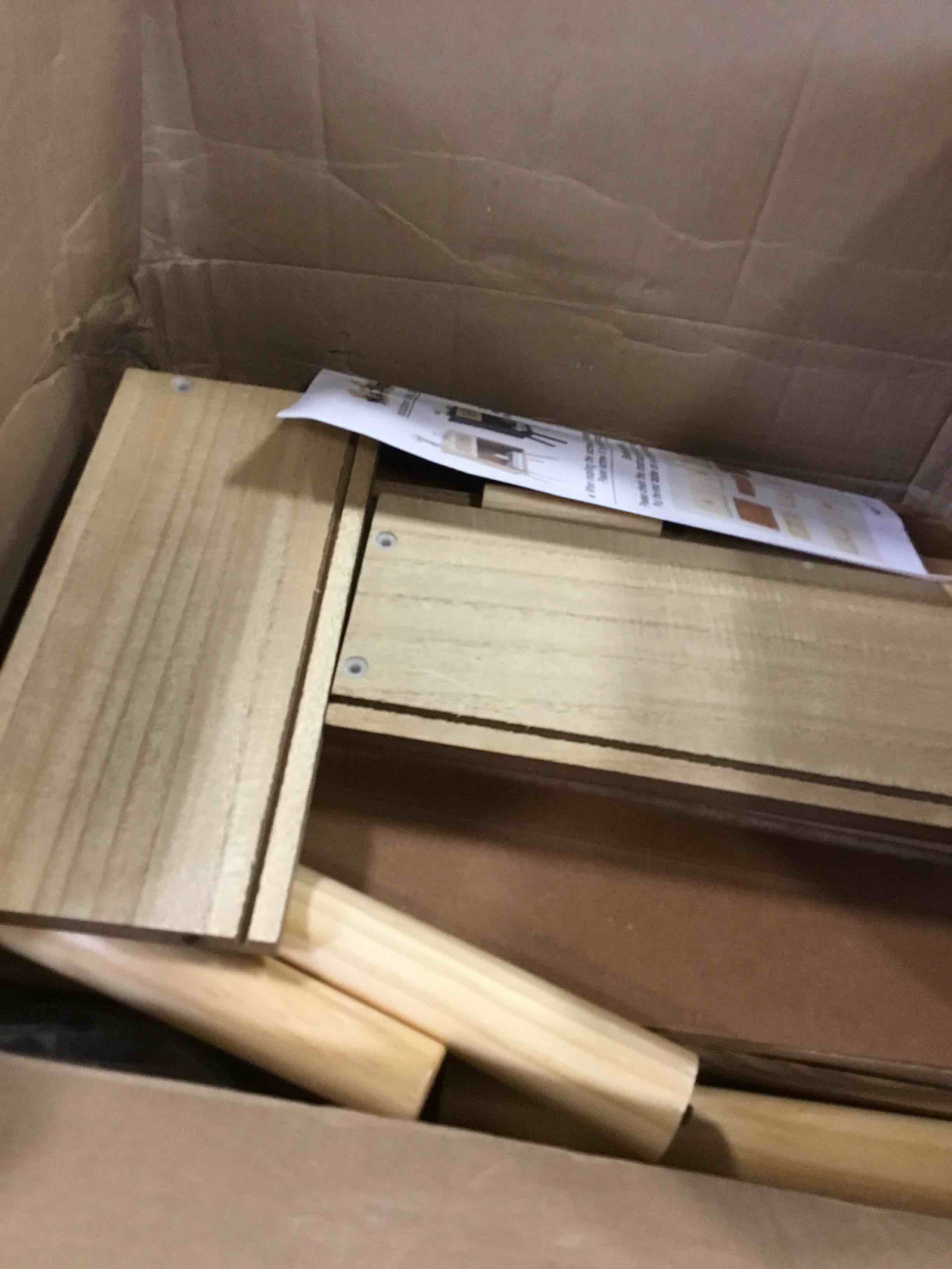 https://s3.amazonaws.com/lotting-images-prod/bidfta/BLU6358333_1711995077437.jpeg