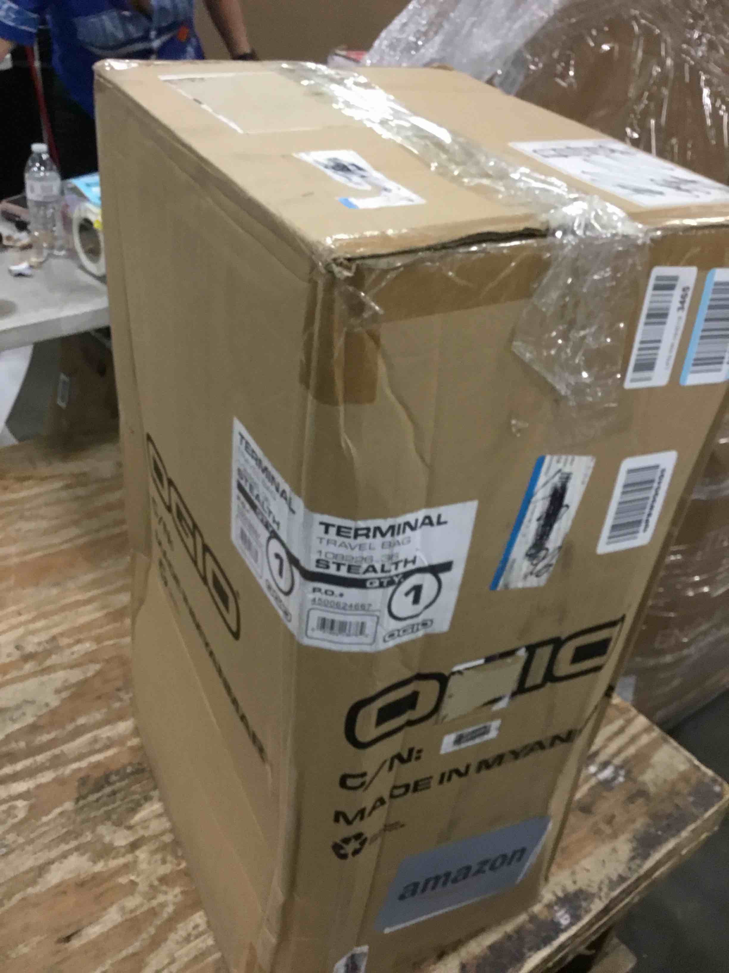 https://s3.amazonaws.com/lotting-images-prod/bidfta/BLU6358415_1712058700909.jpeg