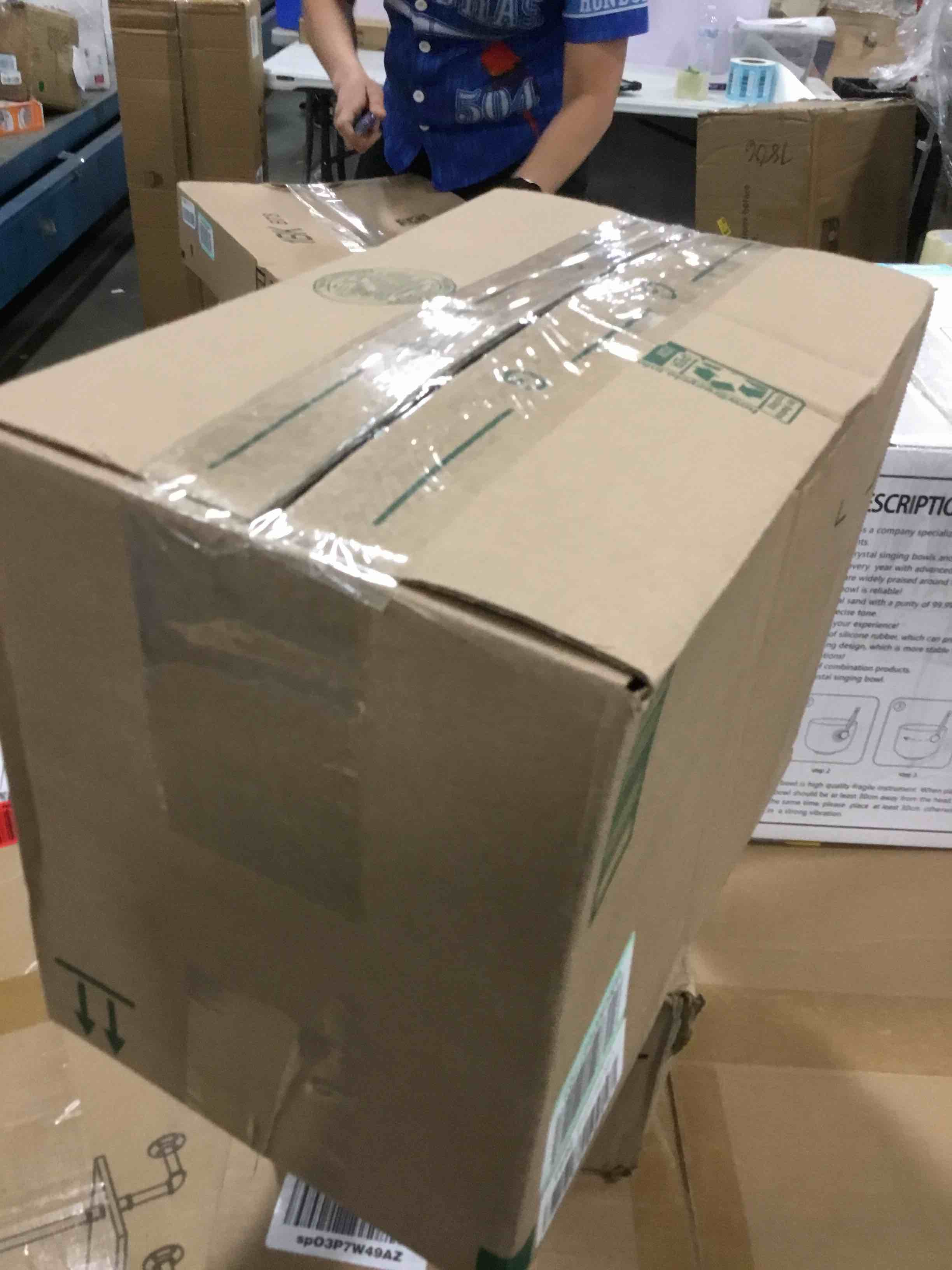 https://s3.amazonaws.com/lotting-images-prod/bidfta/BLU6358473_1712065808735.jpeg