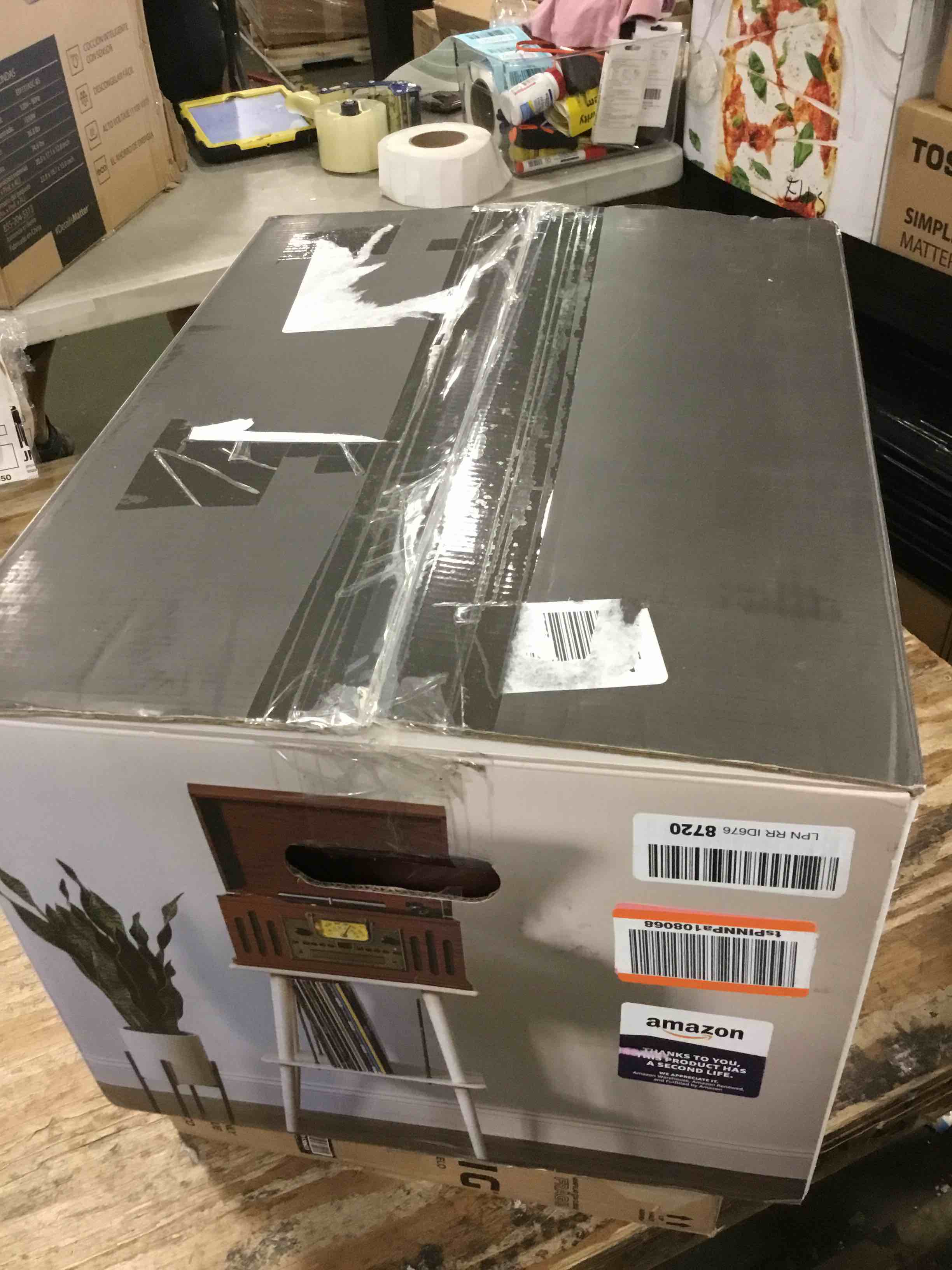 https://s3.amazonaws.com/lotting-images-prod/bidfta/BLU6358633_1712083748262.jpeg