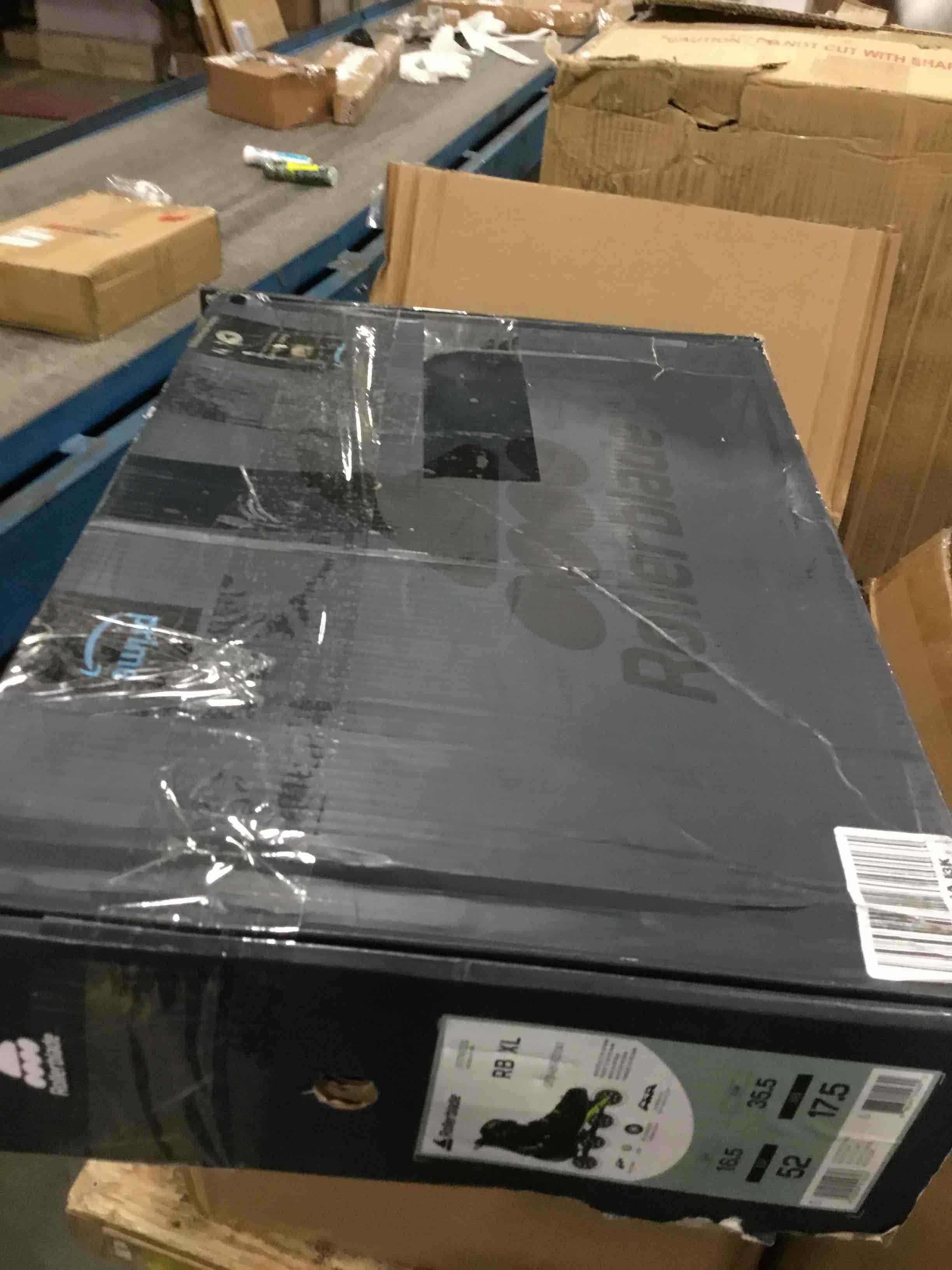 https://s3.amazonaws.com/lotting-images-prod/bidfta/BLU6358657_1712142175648.jpeg