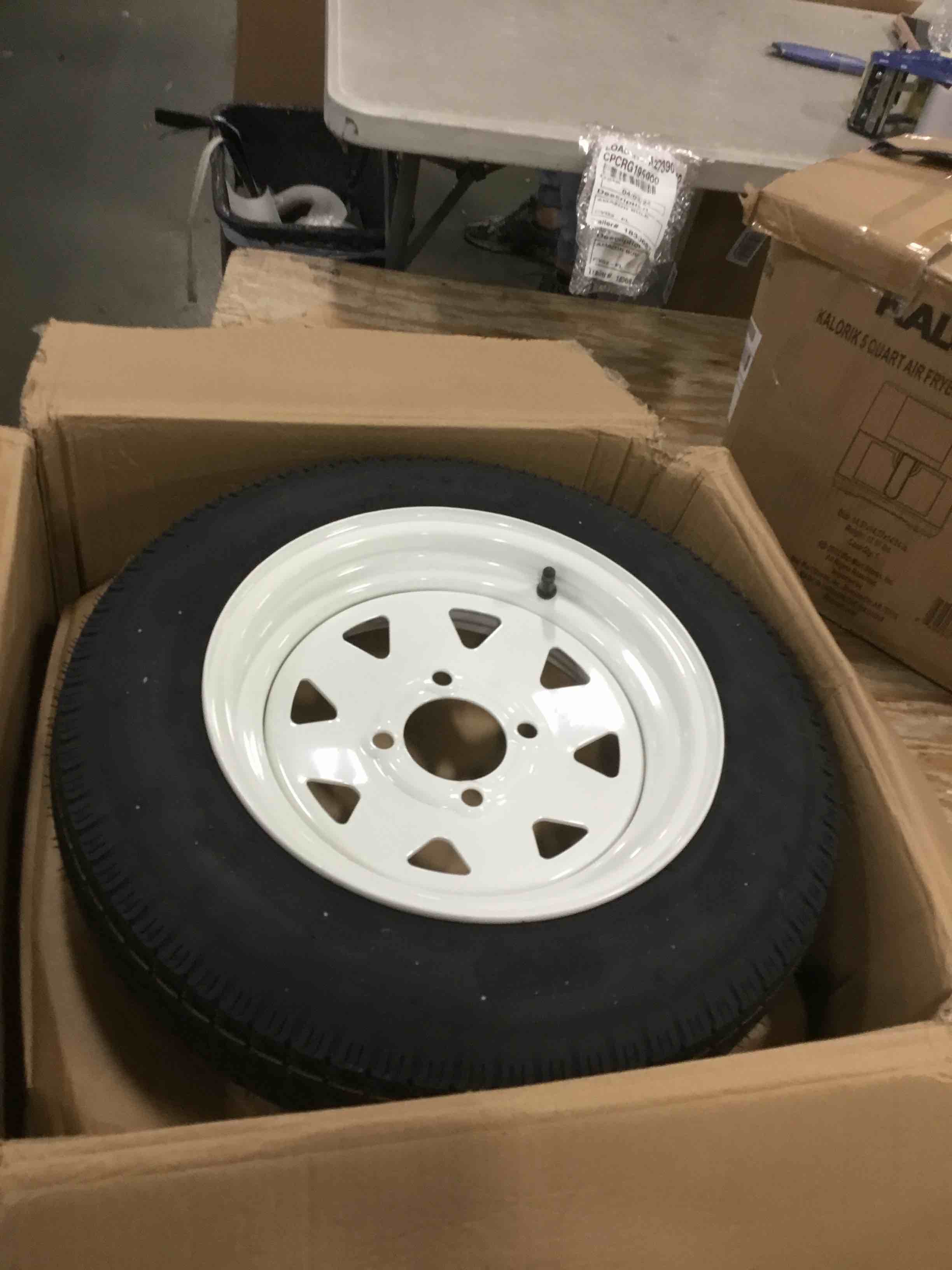 https://s3.amazonaws.com/lotting-images-prod/bidfta/BLU6358913_1712237644069.jpeg