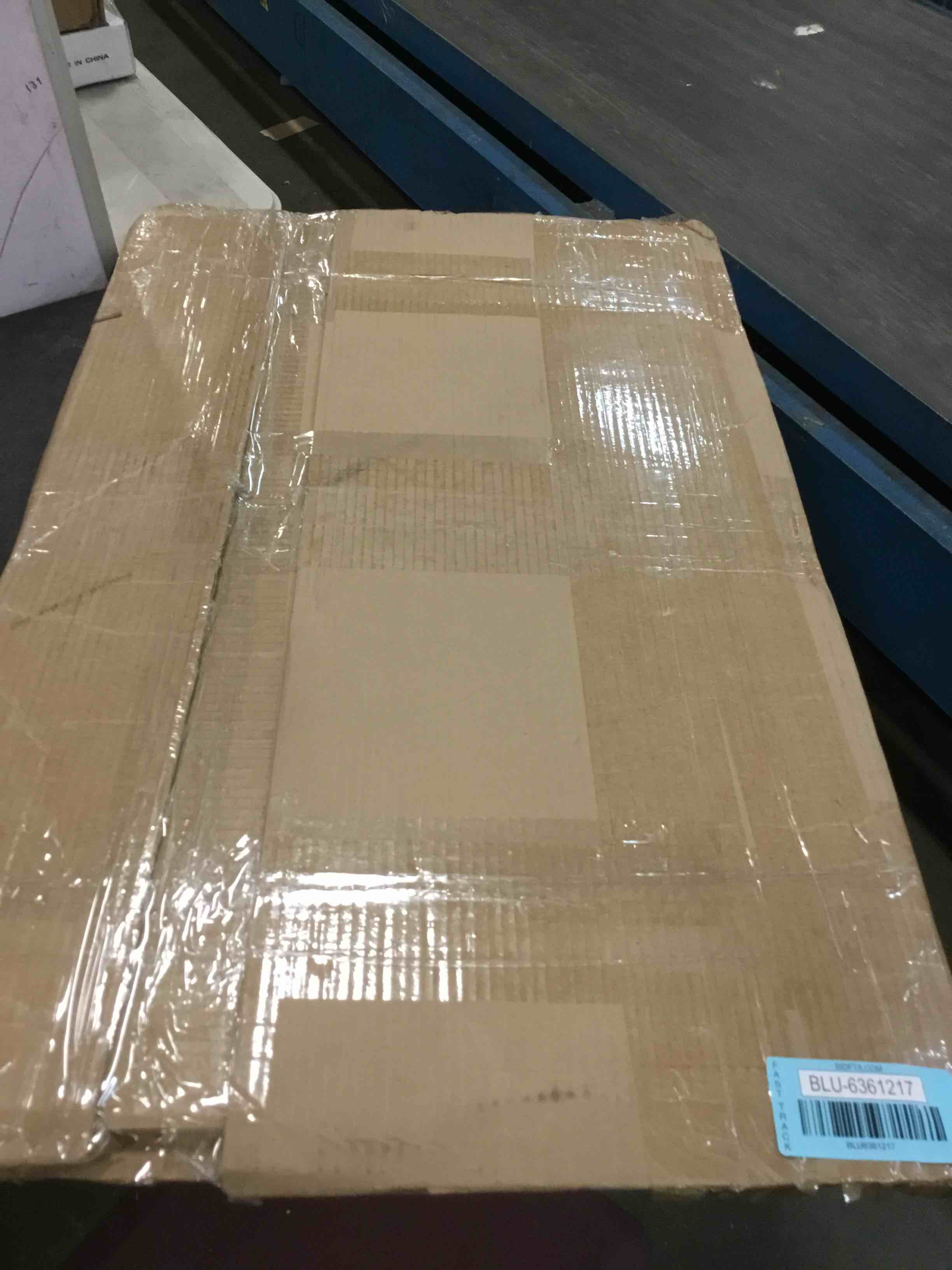 https://s3.amazonaws.com/lotting-images-prod/bidfta/BLU6361217_1712080094440.jpeg