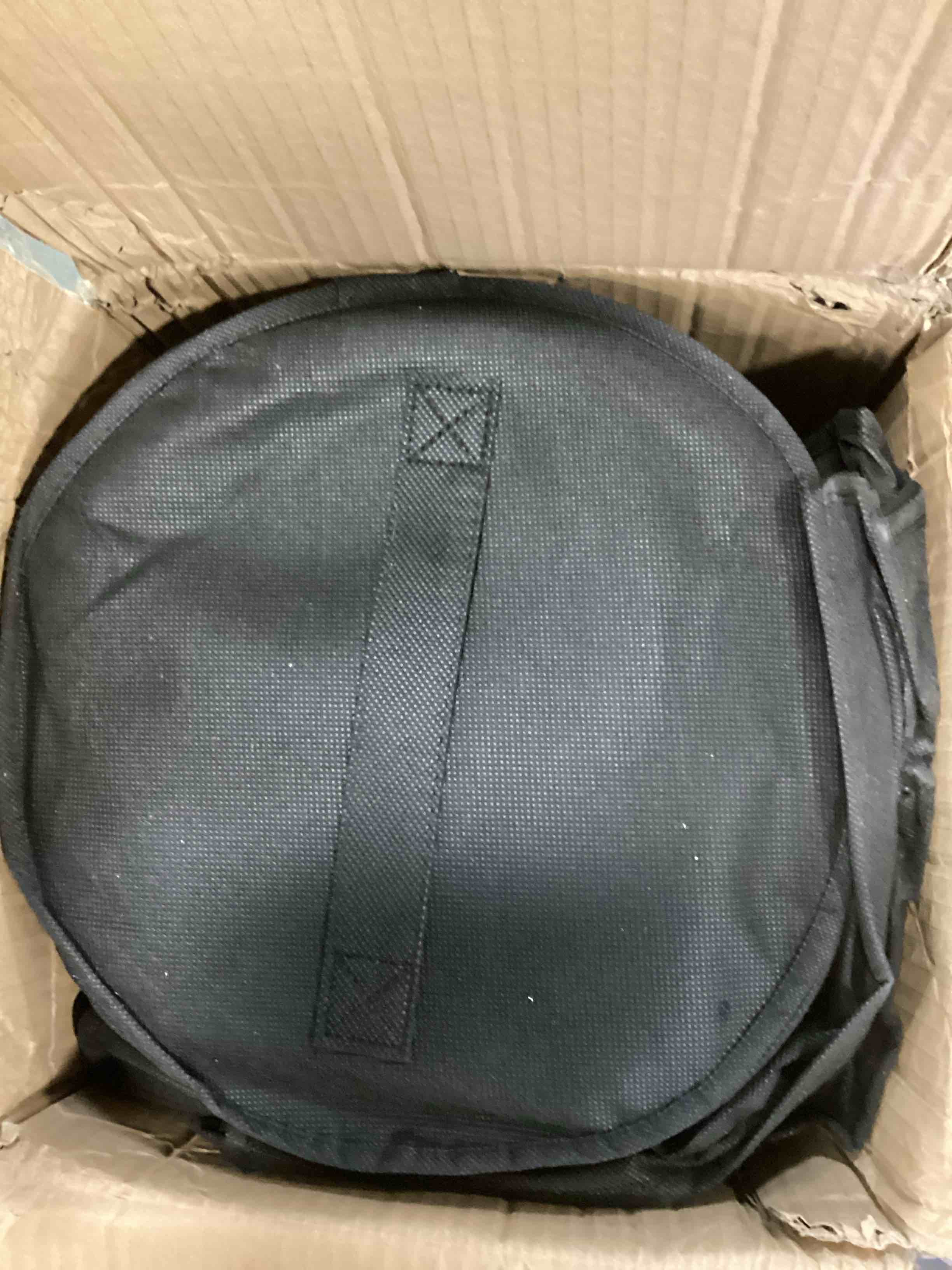 https://s3.amazonaws.com/lotting-images-prod/bidfta/BLU6361494_1712170728970.jpeg