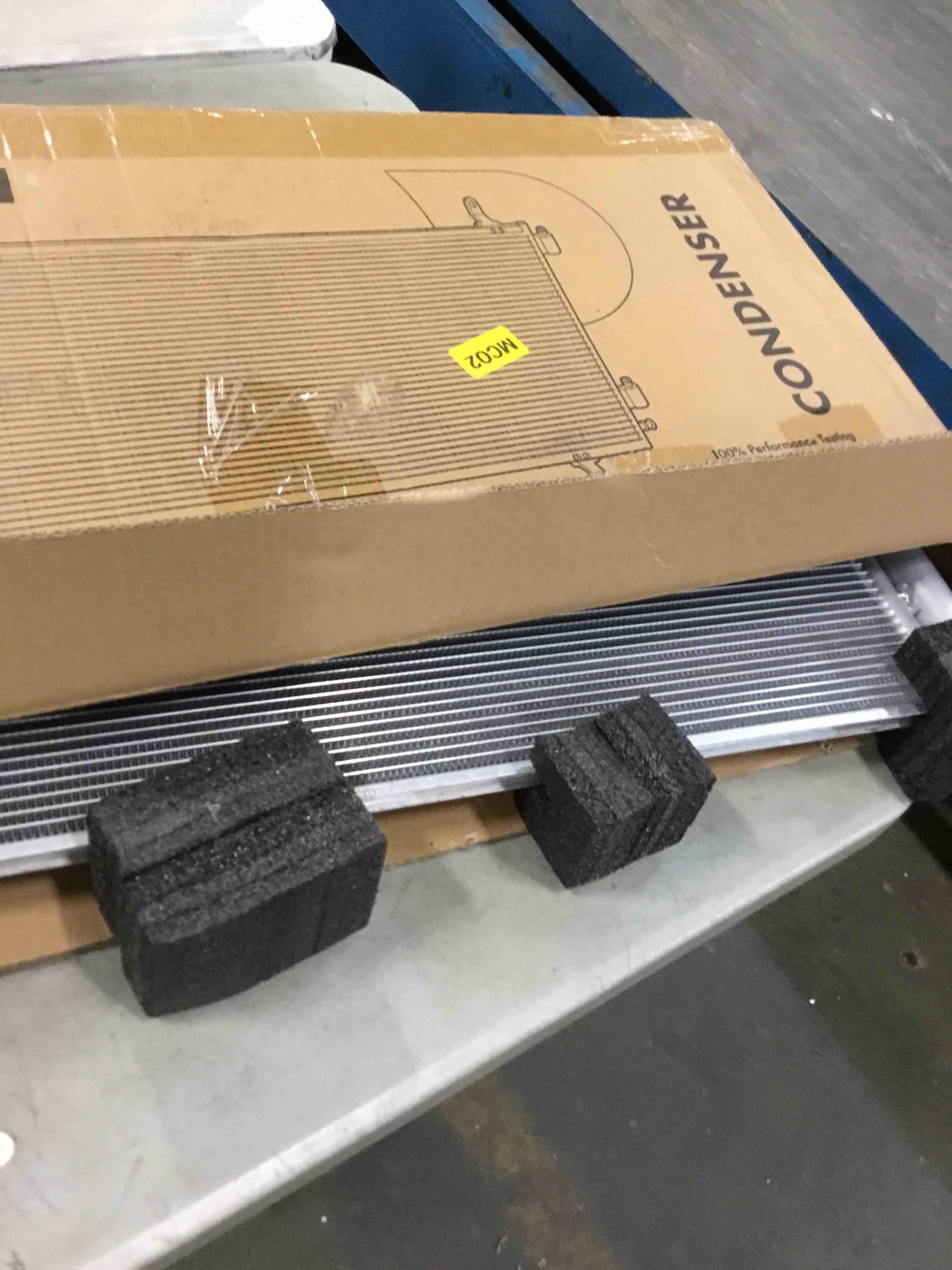 https://s3.amazonaws.com/lotting-images-prod/bidfta/BLU6361680_1712245250916.jpeg