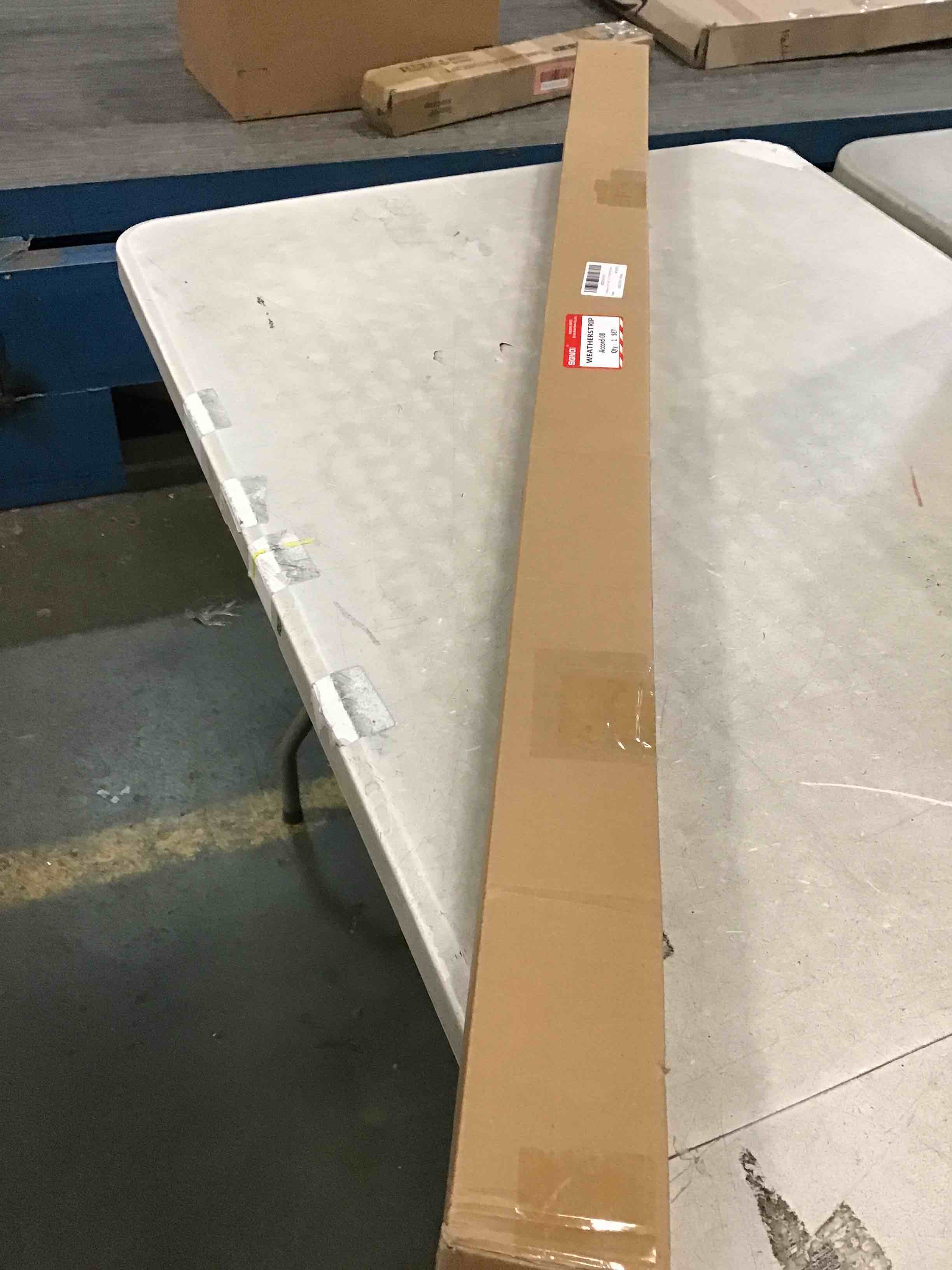 https://s3.amazonaws.com/lotting-images-prod/bidfta/BLU6361792_1712401932138.jpeg