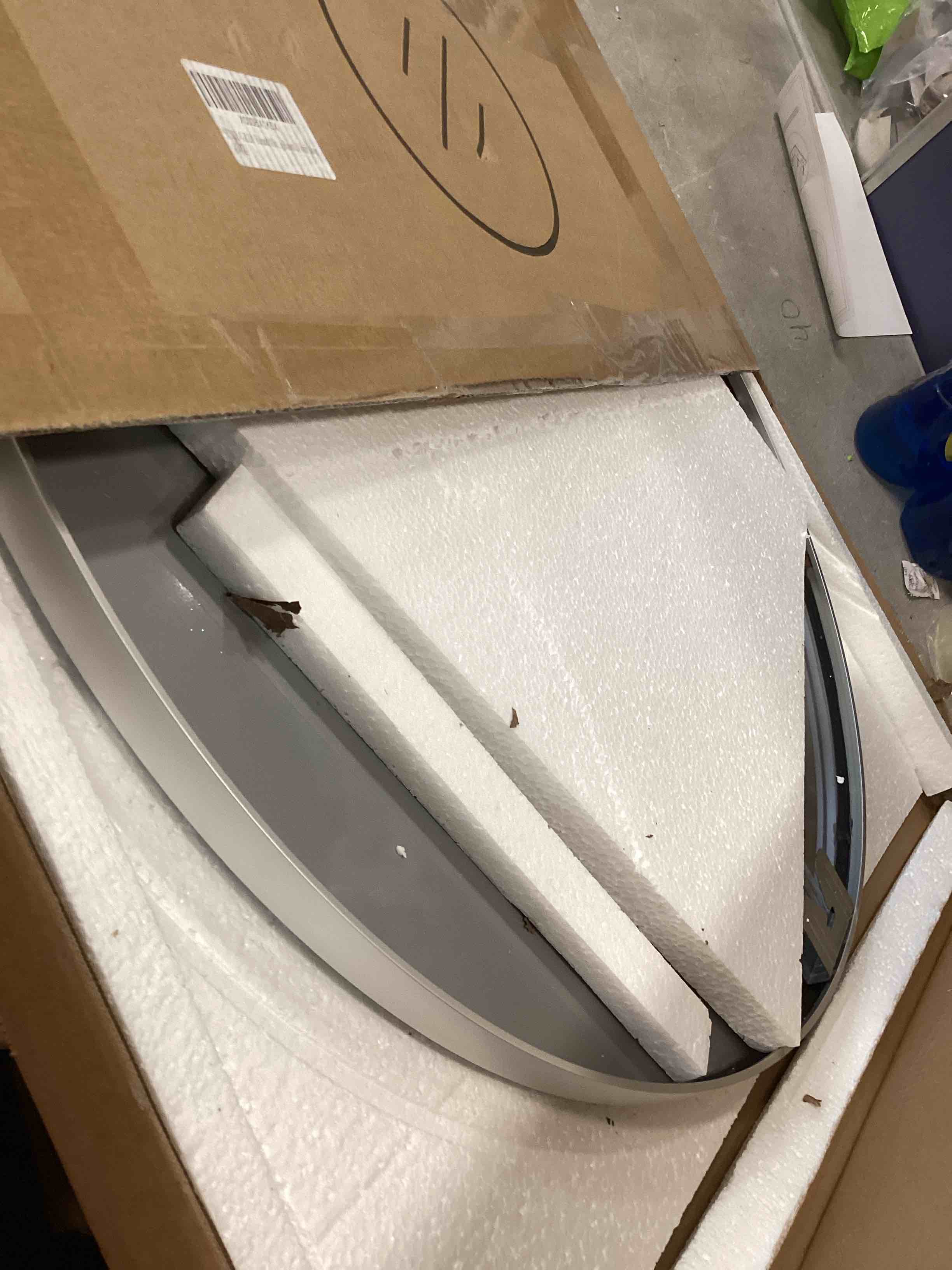 https://s3.amazonaws.com/lotting-images-prod/bidfta/BLU6364018_1711738671256.jpeg