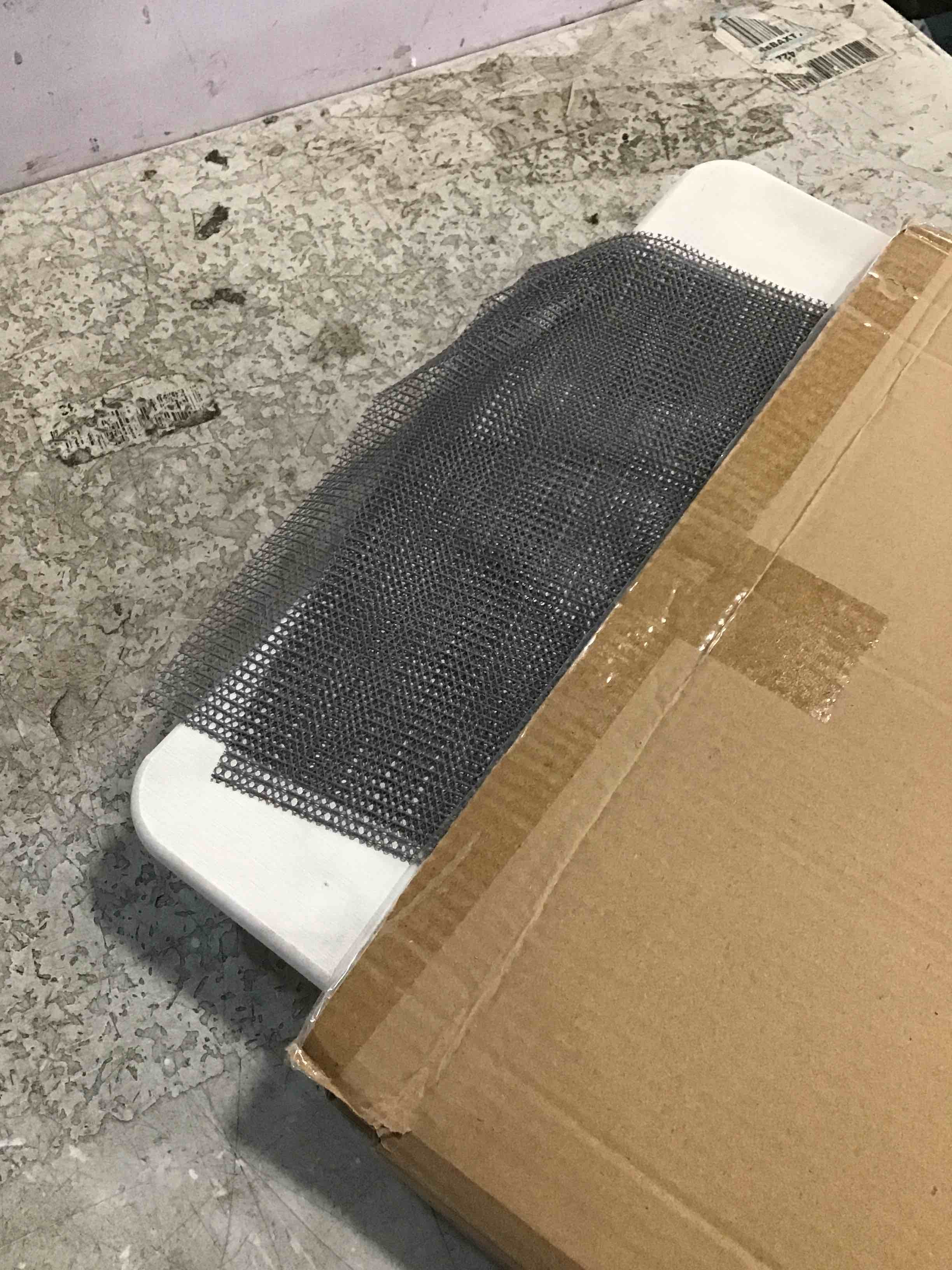 https://s3.amazonaws.com/lotting-images-prod/bidfta/BLU6365745_1711647763605.jpeg