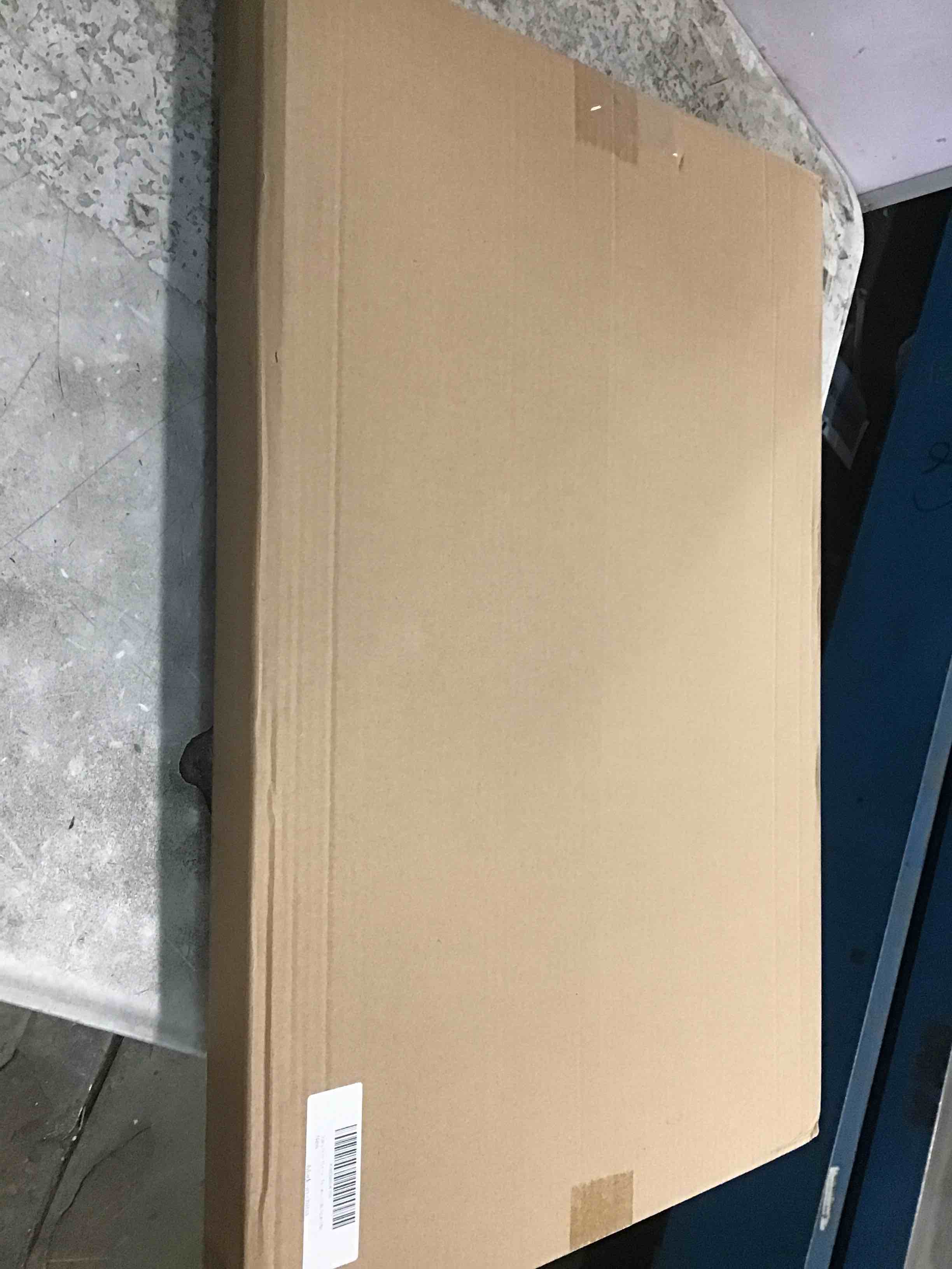 https://s3.amazonaws.com/lotting-images-prod/bidfta/BLU6365745_1711647782011.jpeg