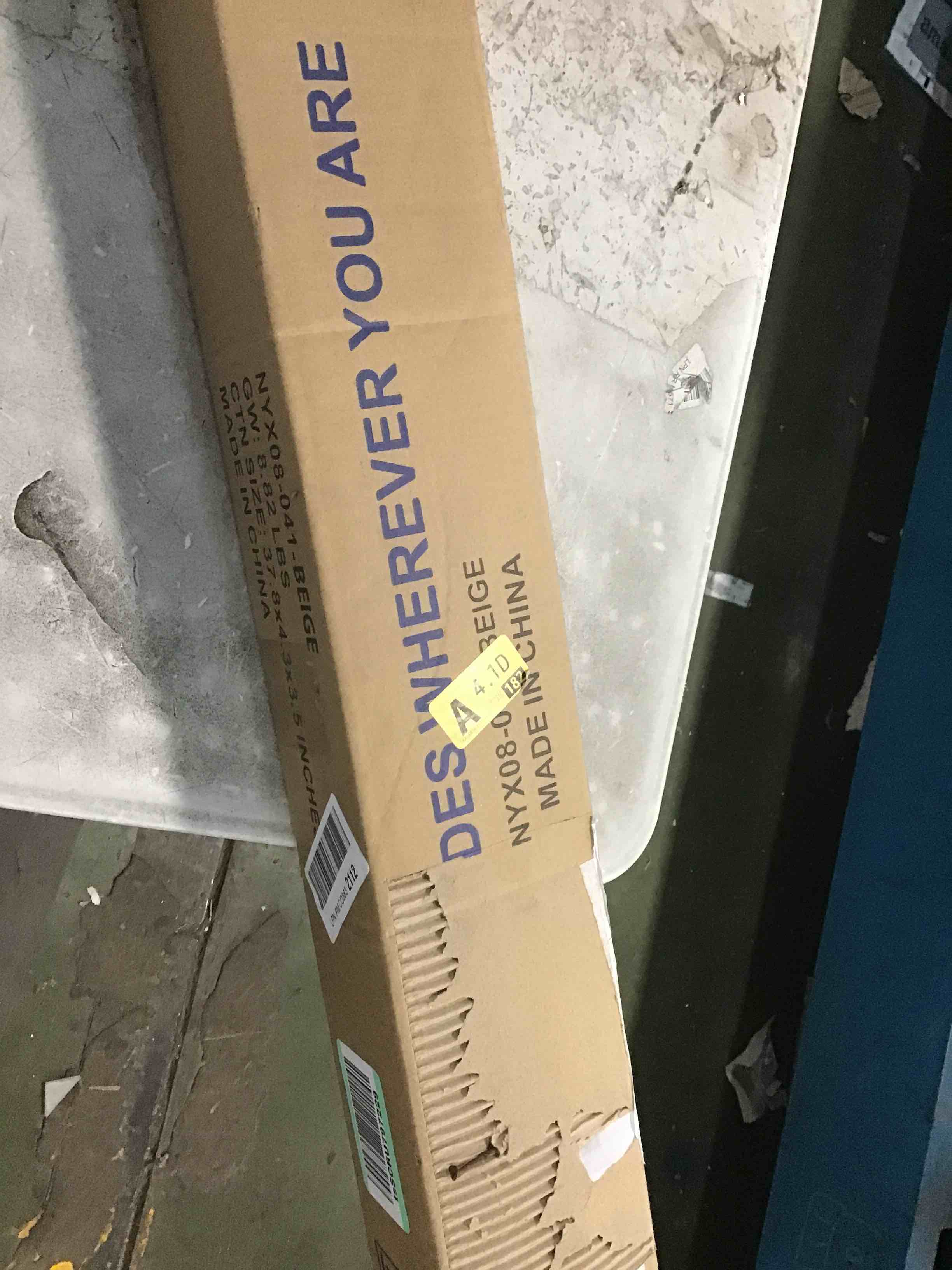 https://s3.amazonaws.com/lotting-images-prod/bidfta/BLU6365746_1711647666247.jpeg