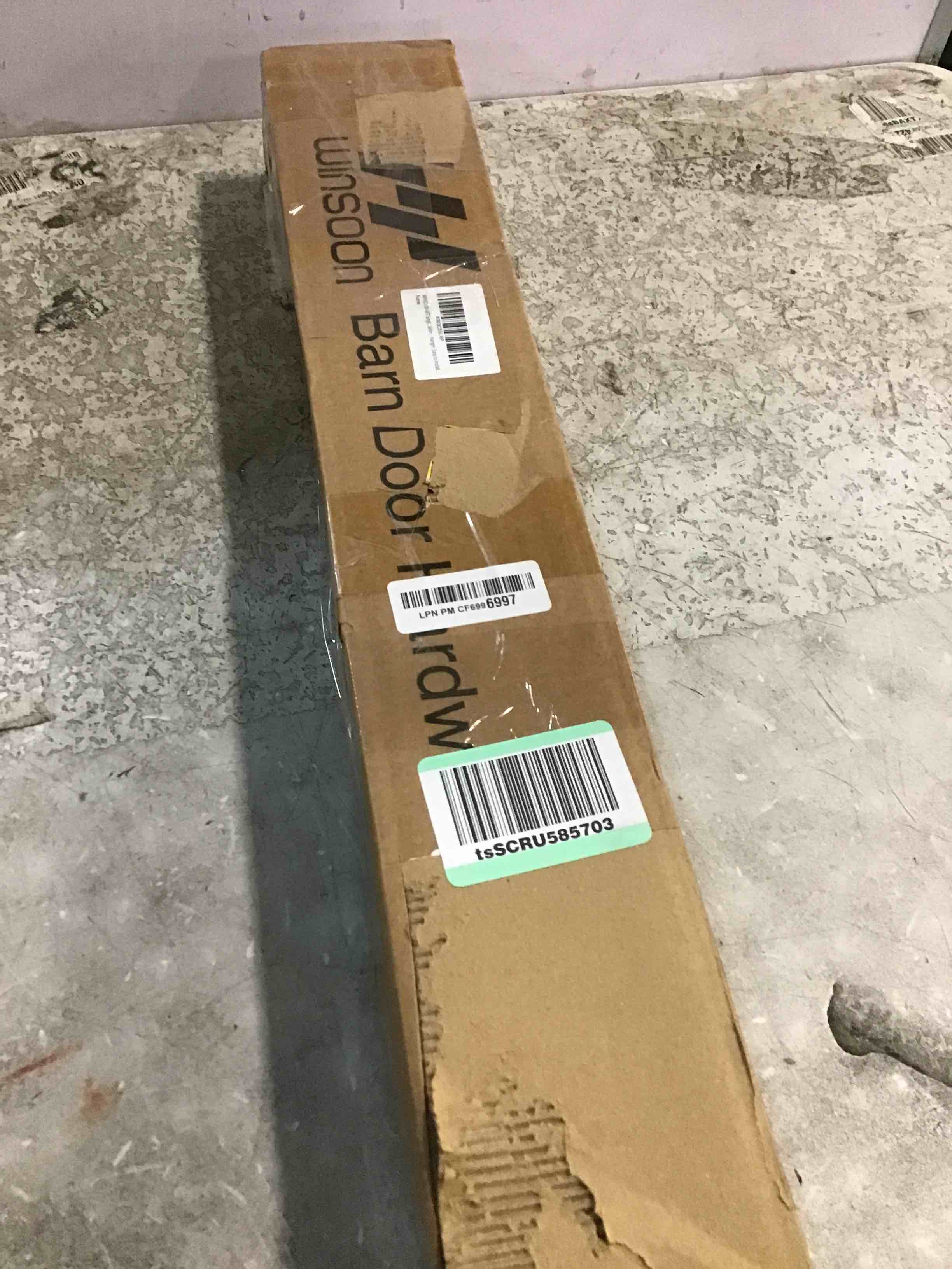 https://s3.amazonaws.com/lotting-images-prod/bidfta/BLU6365767_1711654497867.jpeg
