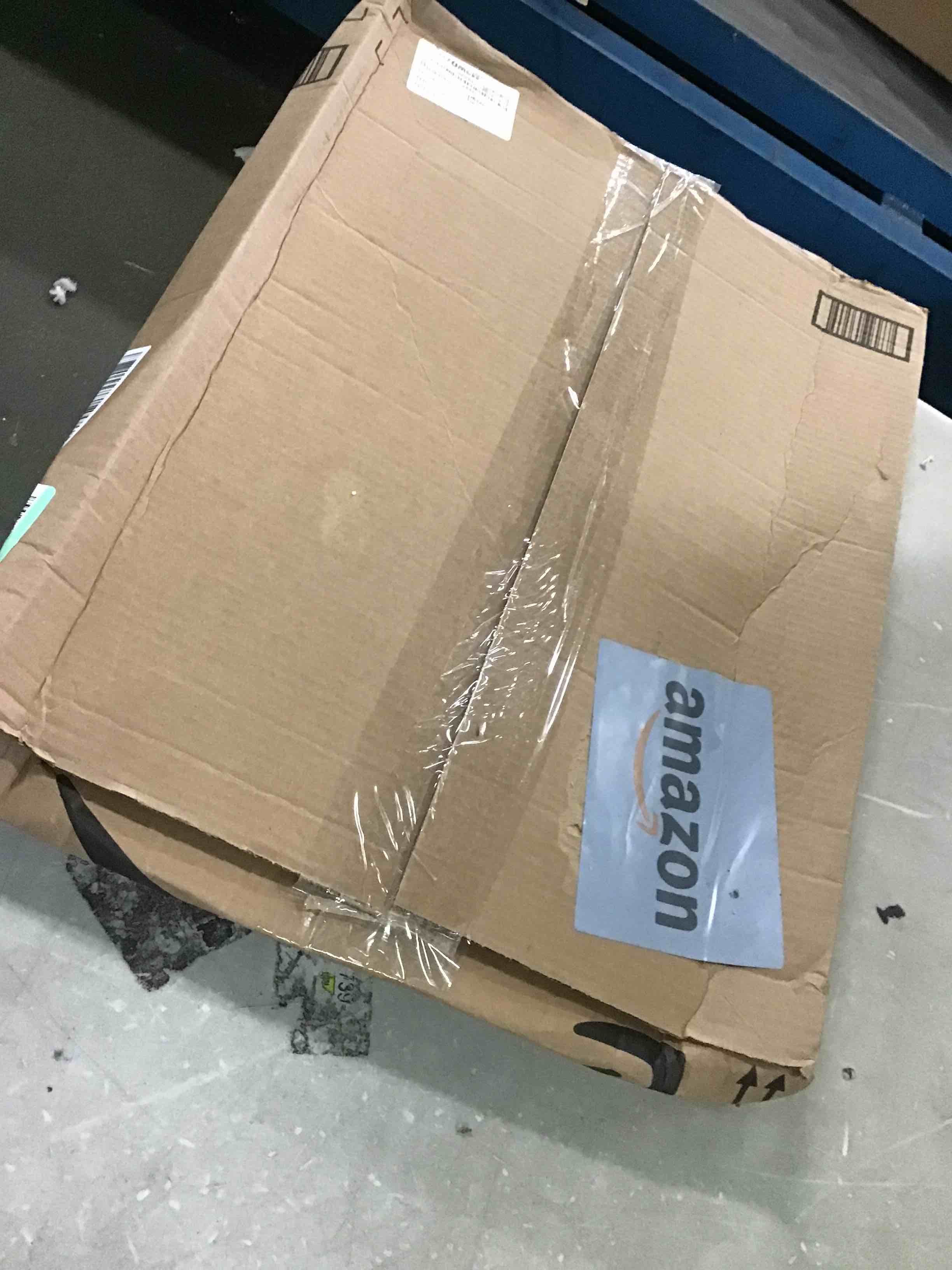 https://s3.amazonaws.com/lotting-images-prod/bidfta/BLU6365903_1711723896317.jpeg