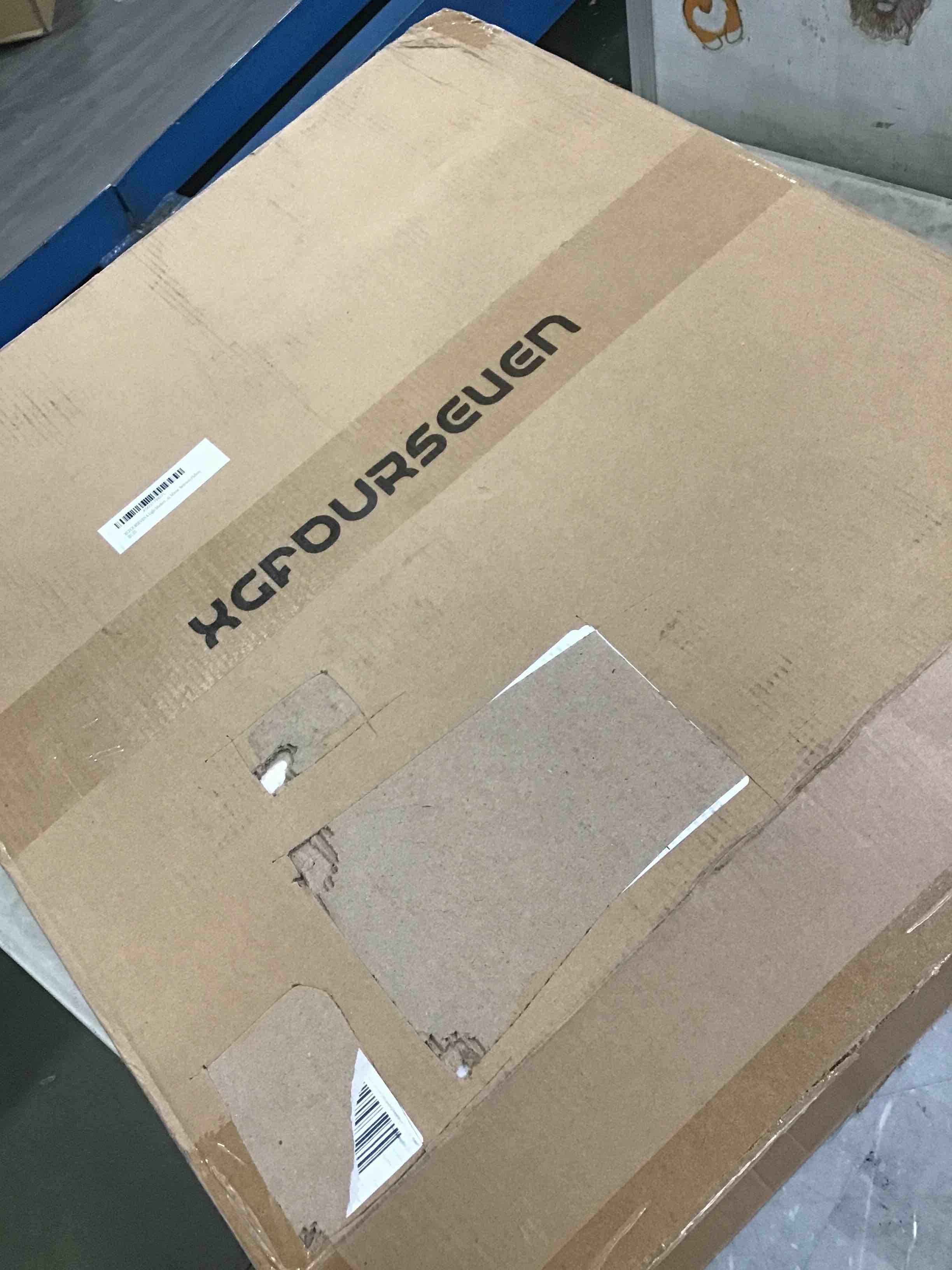 https://s3.amazonaws.com/lotting-images-prod/bidfta/BLU6366372_1712070018898.jpeg