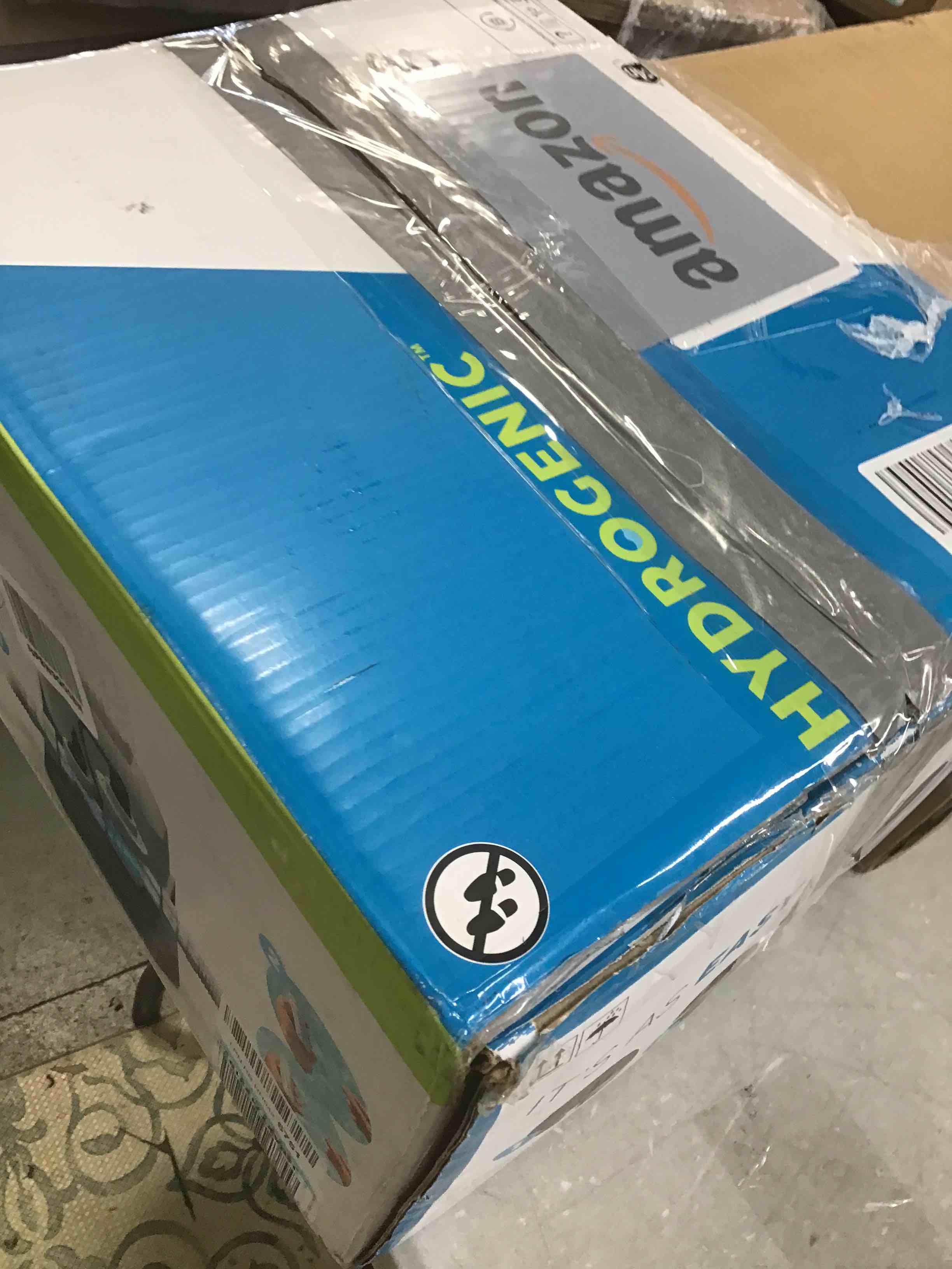 https://s3.amazonaws.com/lotting-images-prod/bidfta/BLU6366380_1712070364666.jpeg