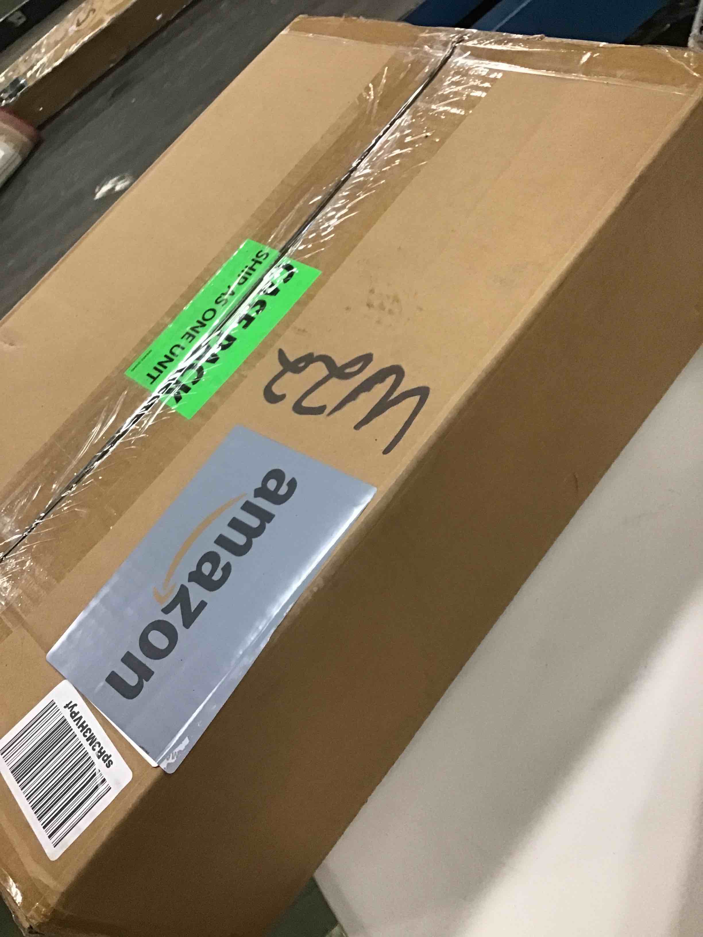 https://s3.amazonaws.com/lotting-images-prod/bidfta/BLU6366423_1712079191933.jpeg