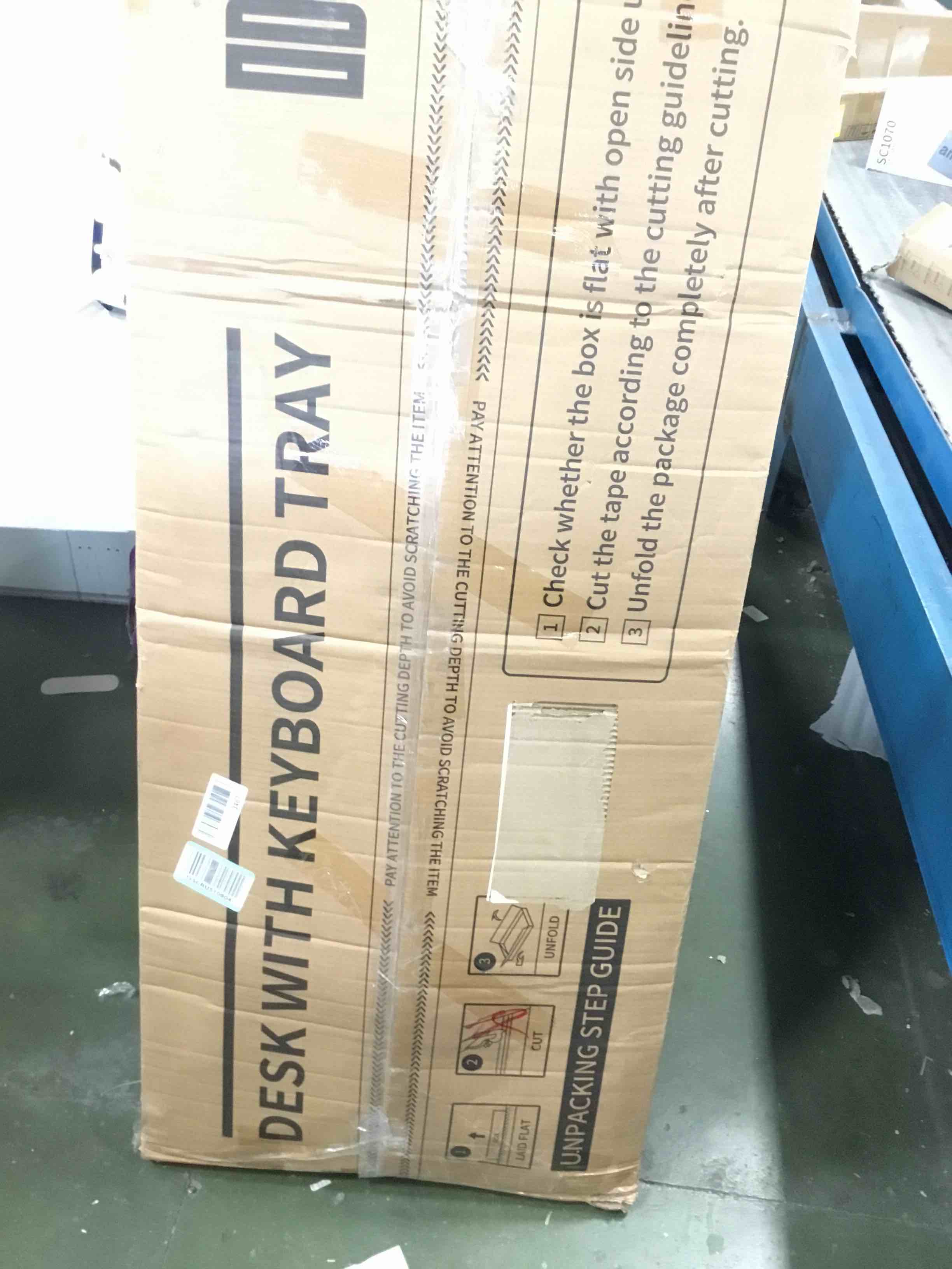 https://s3.amazonaws.com/lotting-images-prod/bidfta/BLU6367057_1711545640518.jpeg