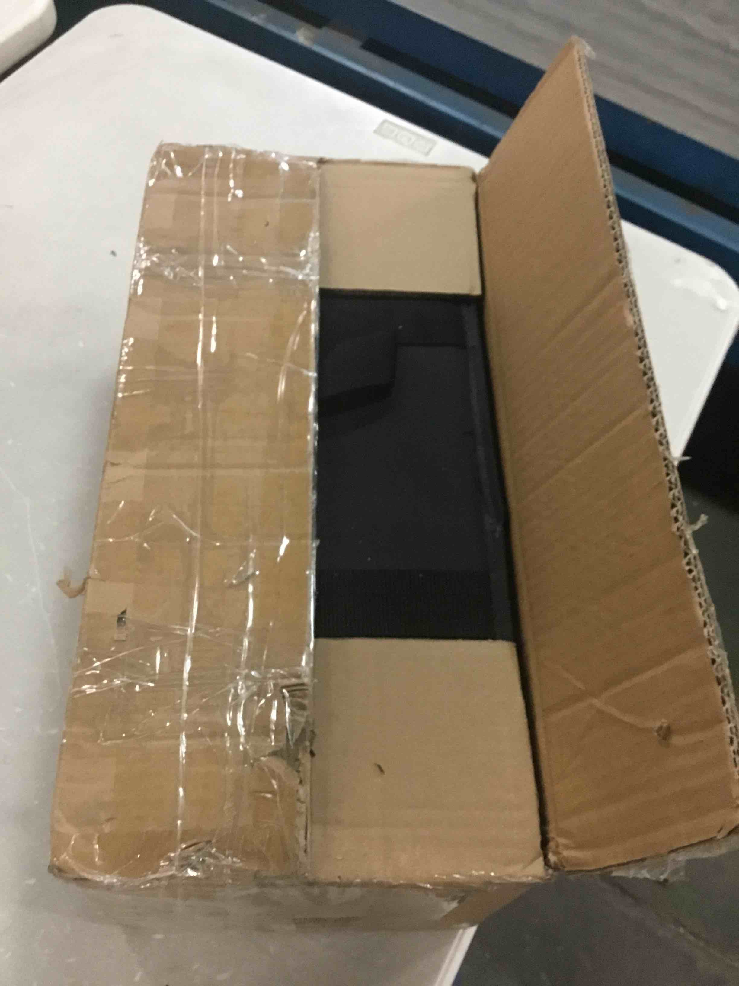 https://s3.amazonaws.com/lotting-images-prod/bidfta/BLU6367909_1712056282933.jpeg