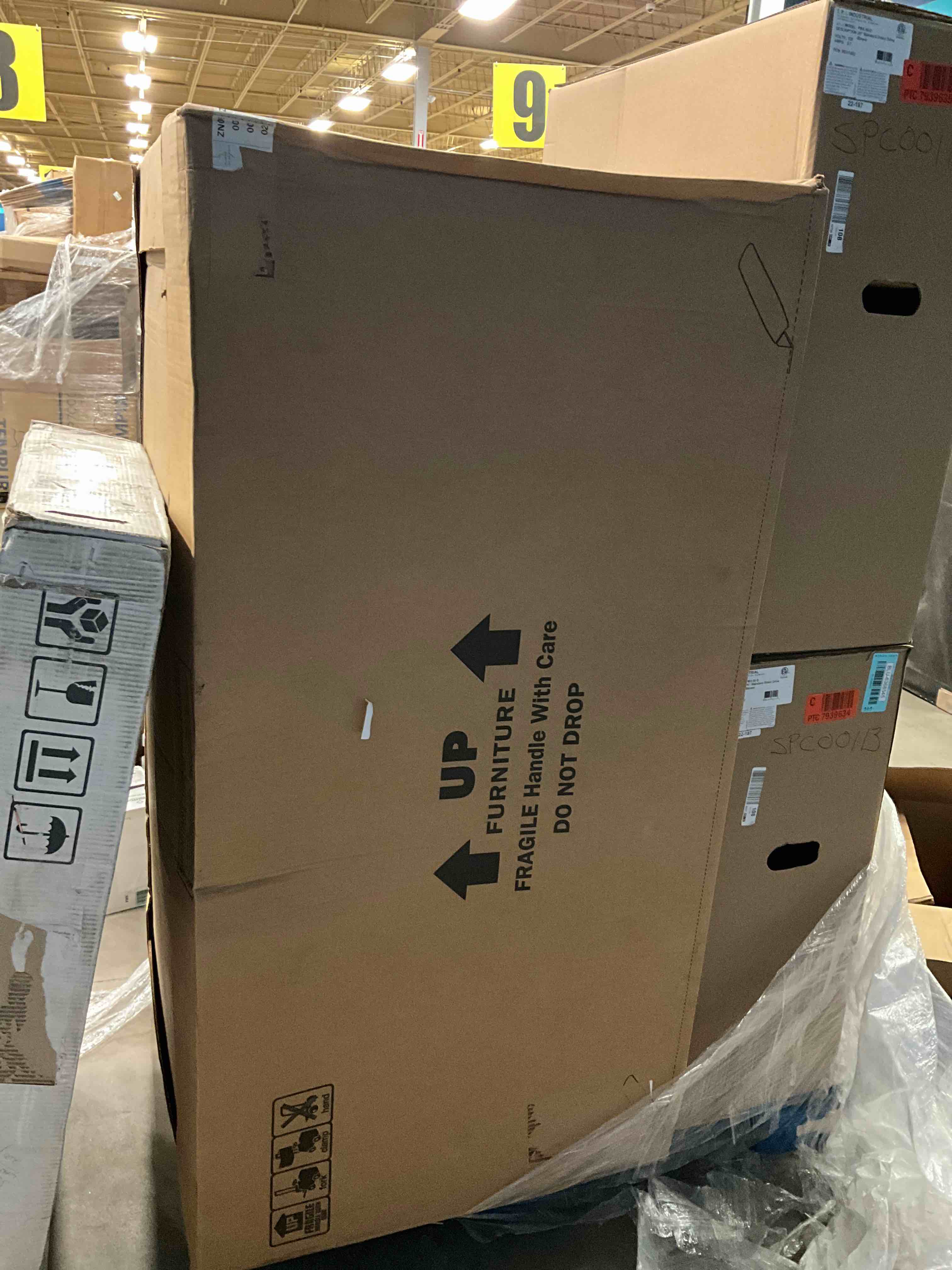 https://s3.amazonaws.com/lotting-images-prod/bidfta/BLU6368546_1714050844500.jpeg