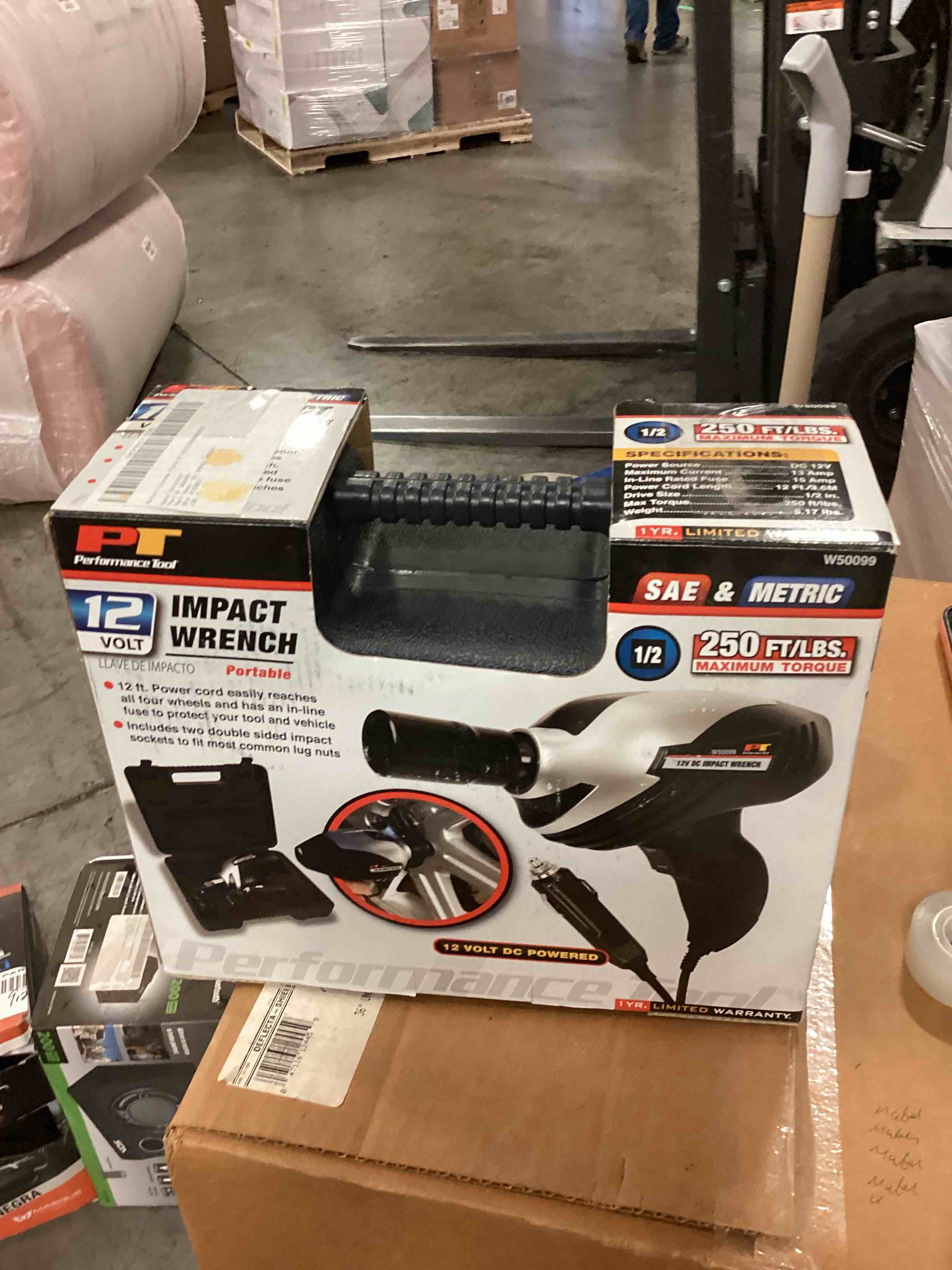 https://s3.amazonaws.com/lotting-images-prod/bidfta/BLU6369669_1715282487678.jpeg
