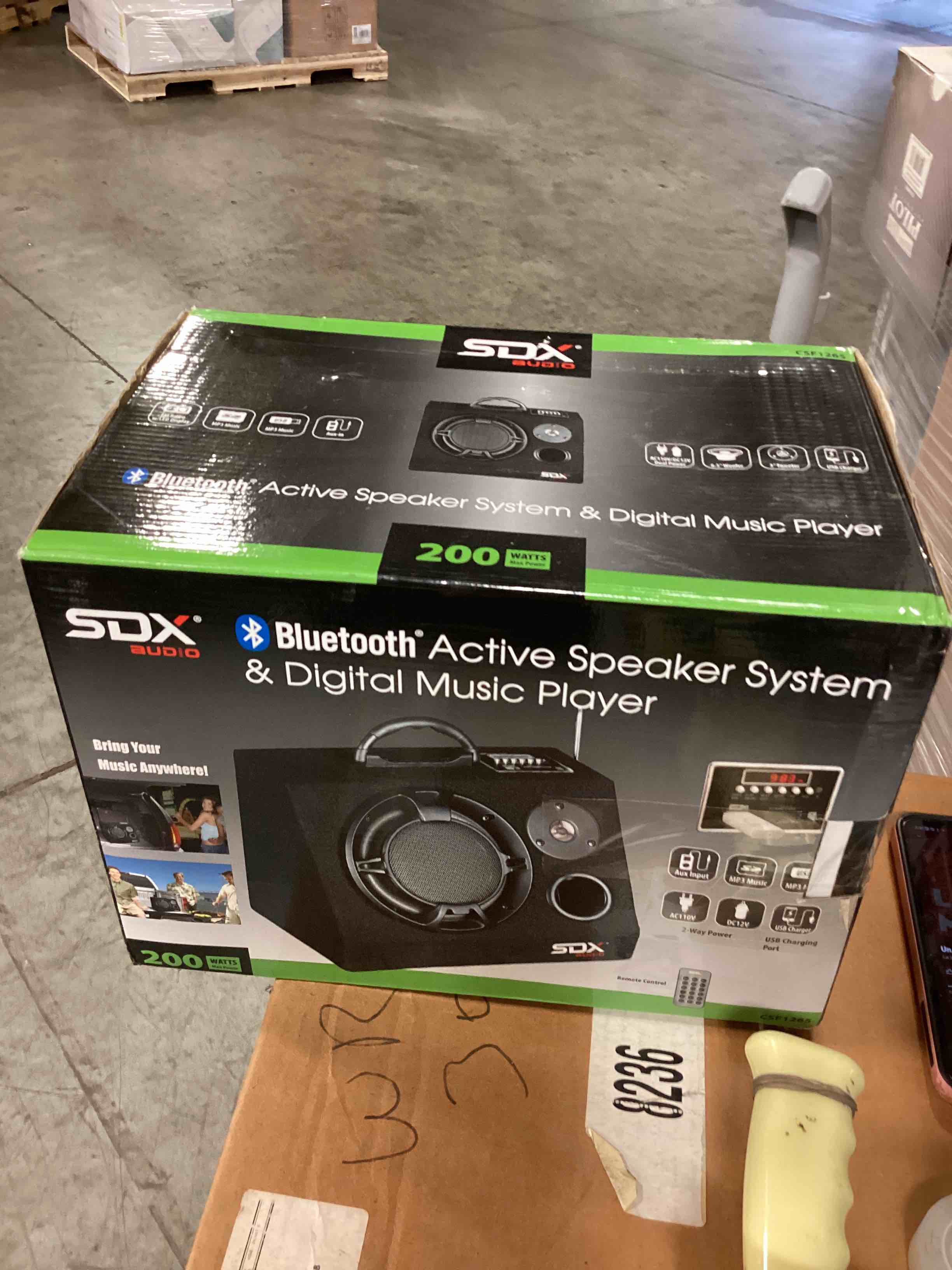 https://s3.amazonaws.com/lotting-images-prod/bidfta/BLU6369671_1715283119752.jpeg