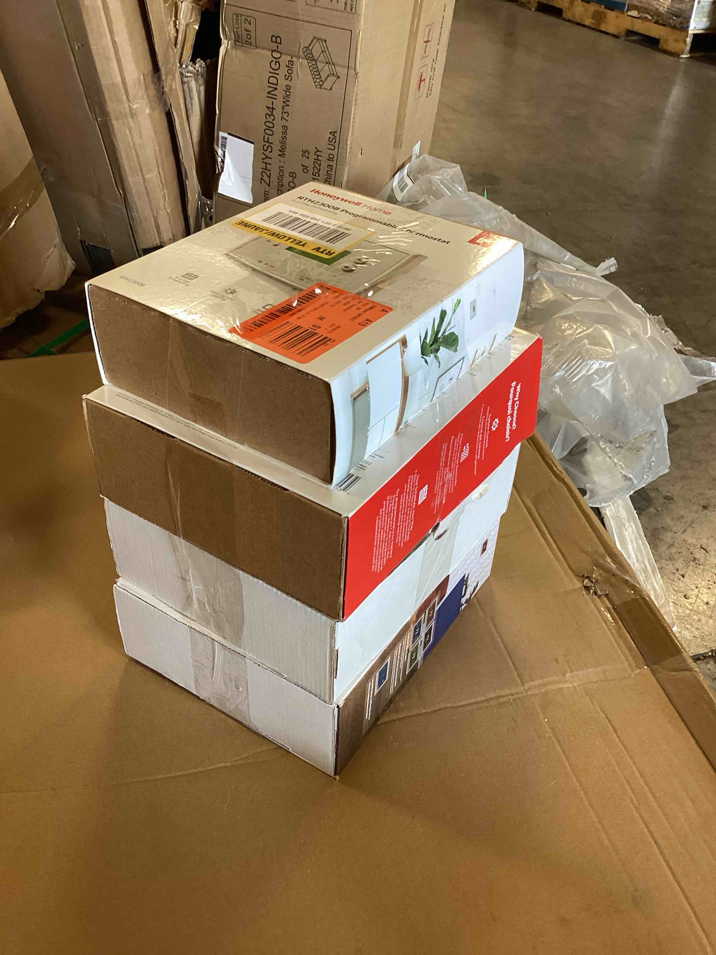 https://s3.amazonaws.com/lotting-images-prod/bidfta/BLU6376350_1715888536265.jpeg