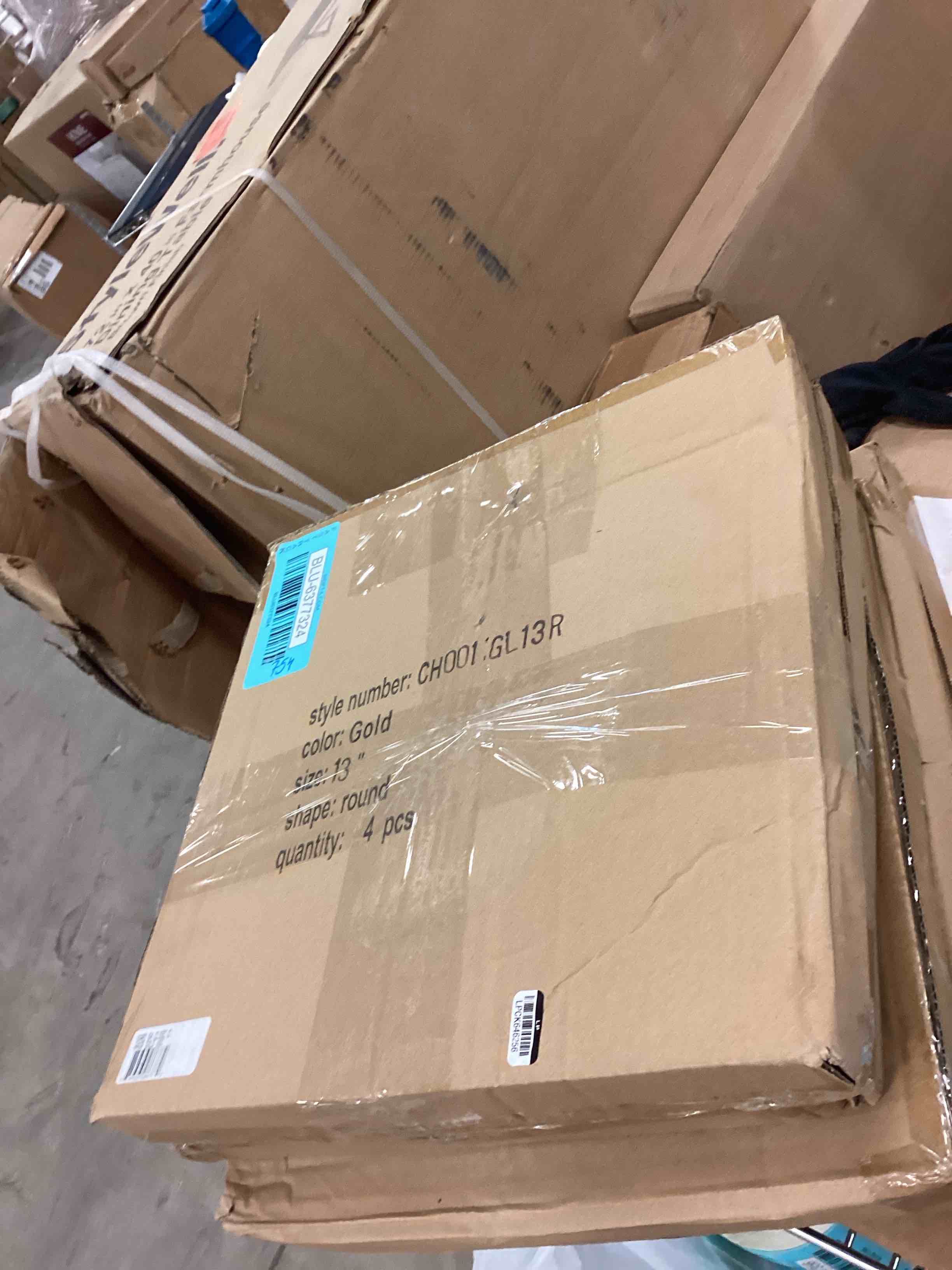 https://s3.amazonaws.com/lotting-images-prod/bidfta/BLU6377324_1715094114255.jpeg