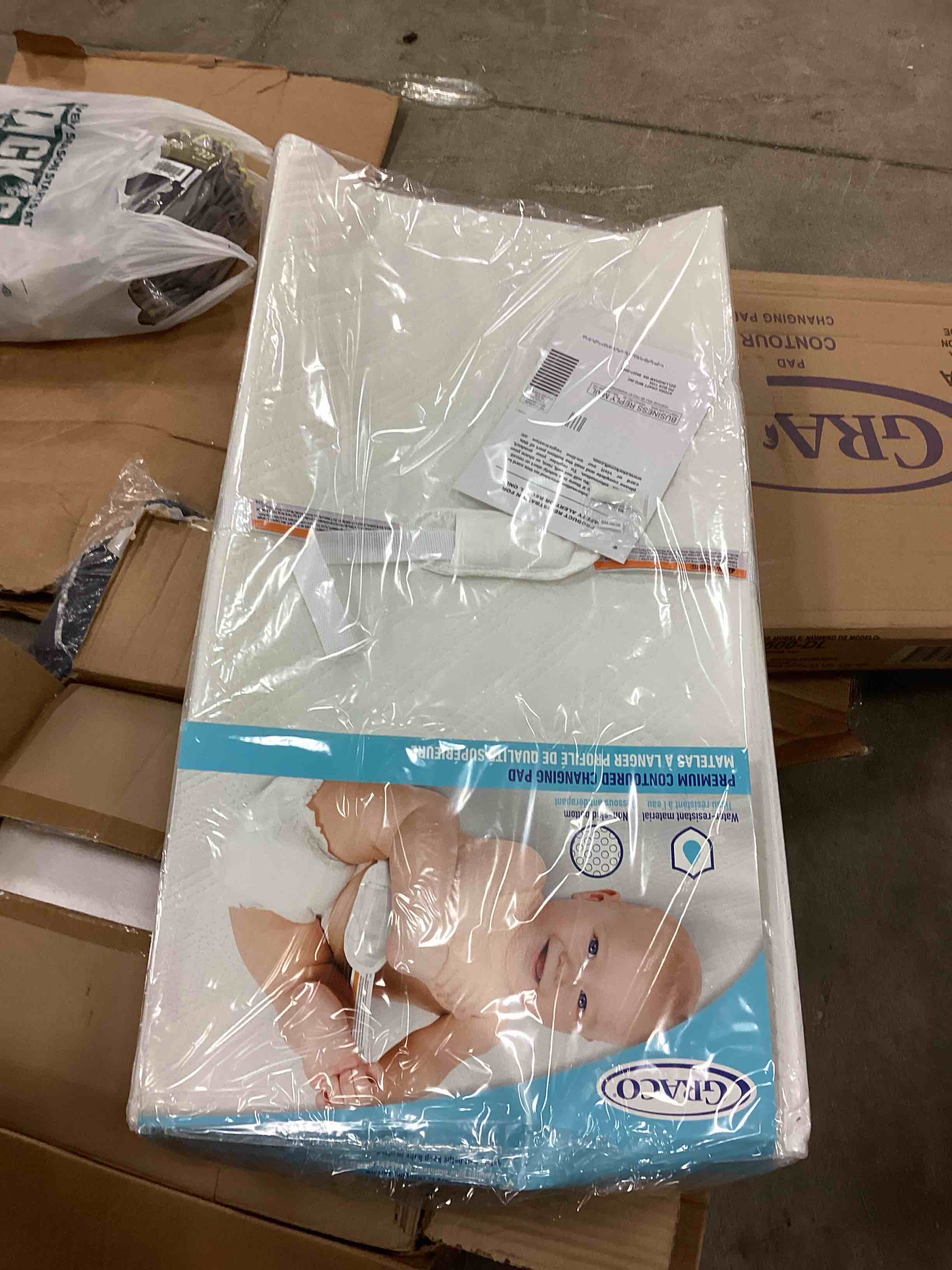 https://s3.amazonaws.com/lotting-images-prod/bidfta/BLU6377340_1715093782618.jpeg