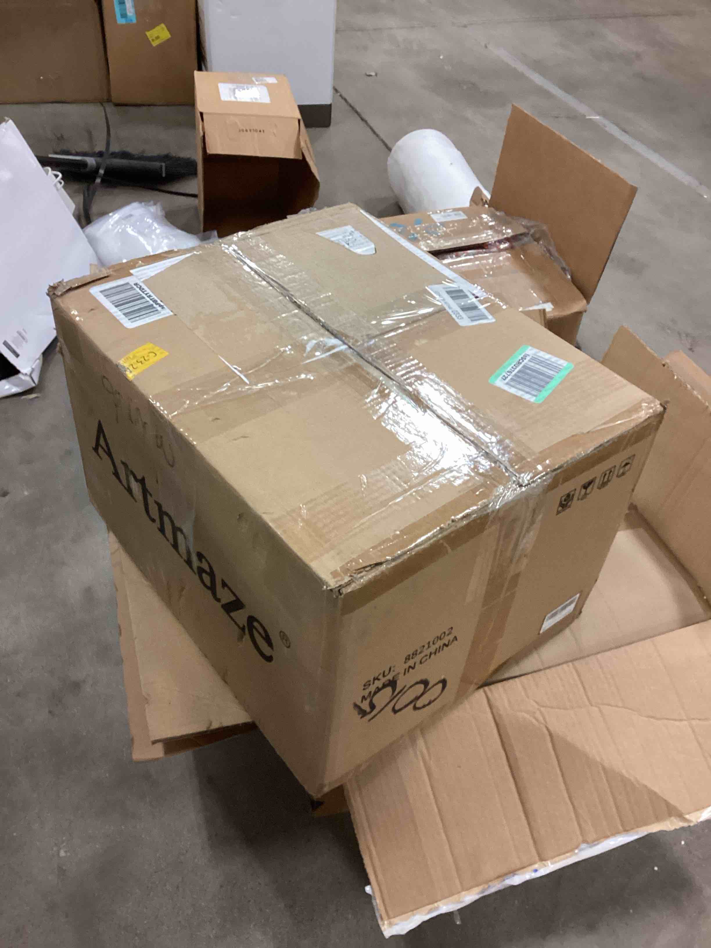 https://s3.amazonaws.com/lotting-images-prod/bidfta/BLU6377346_1715095659903.jpeg