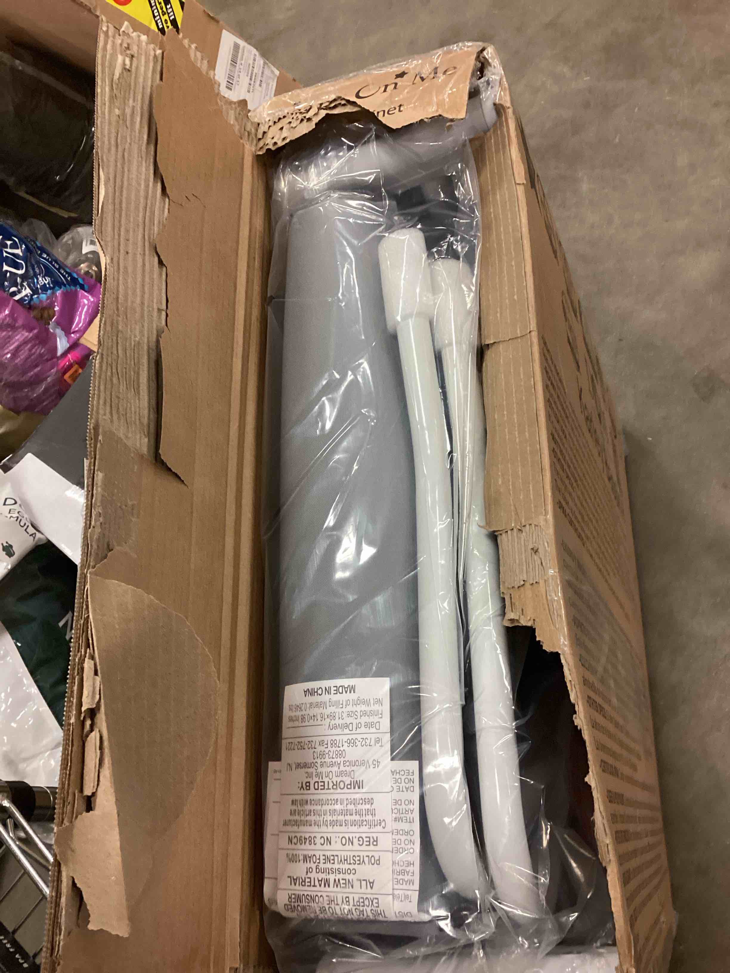https://s3.amazonaws.com/lotting-images-prod/bidfta/BLU6377361_1715103848063.jpeg