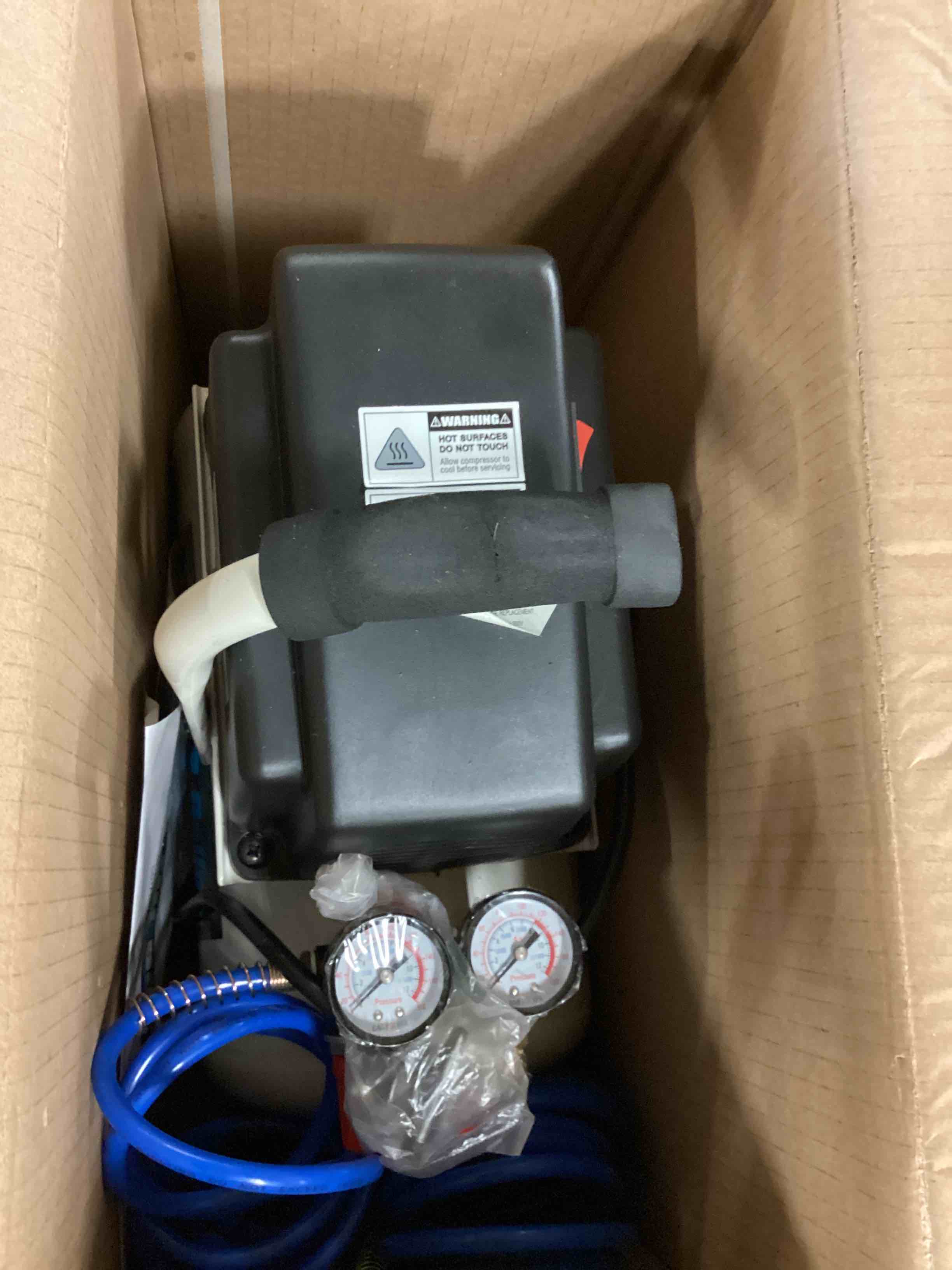 https://s3.amazonaws.com/lotting-images-prod/bidfta/BLU6379926_1714756199859.jpeg
