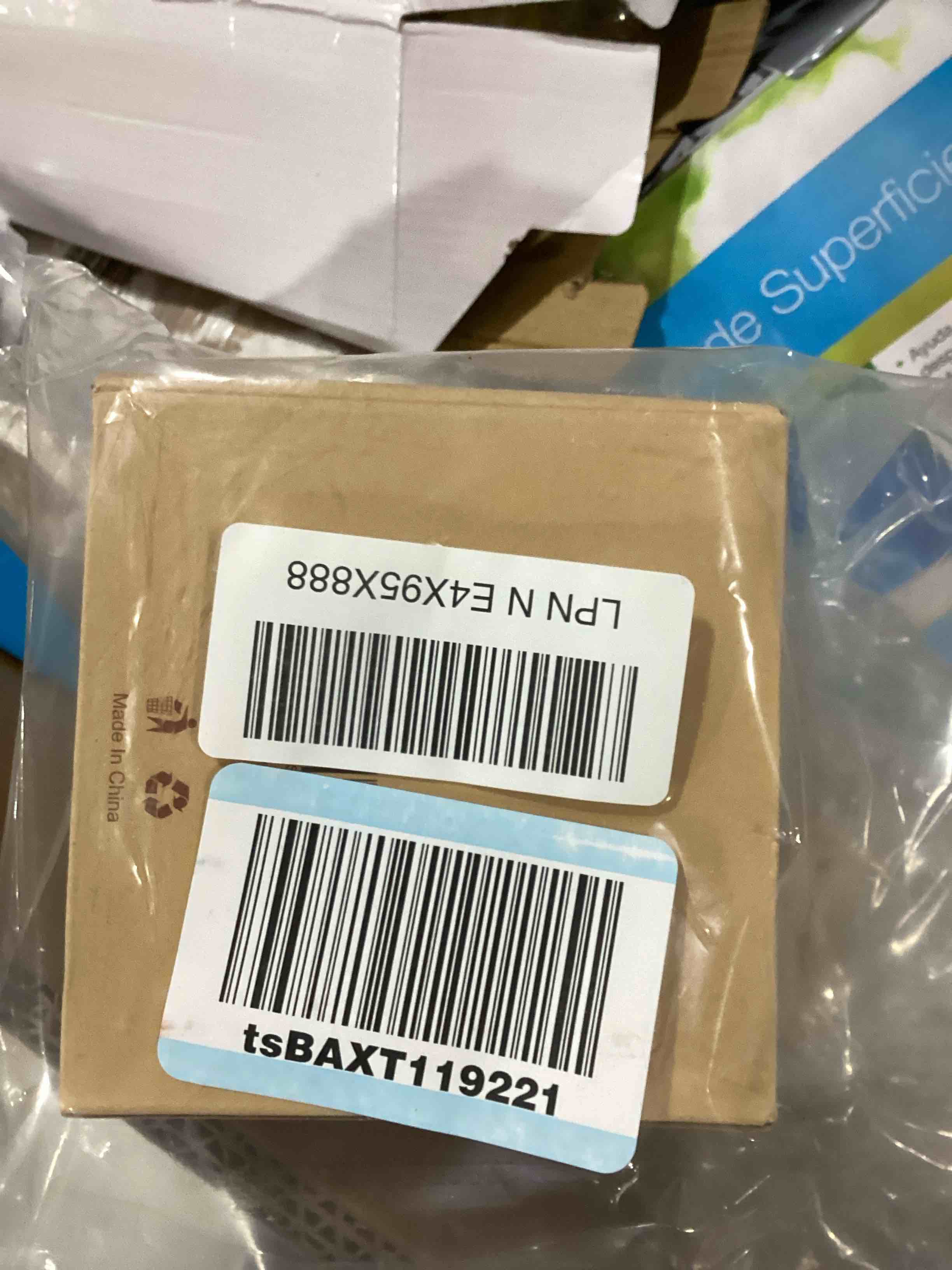 https://s3.amazonaws.com/lotting-images-prod/bidfta/BLU6379963_1722446190255.jpeg