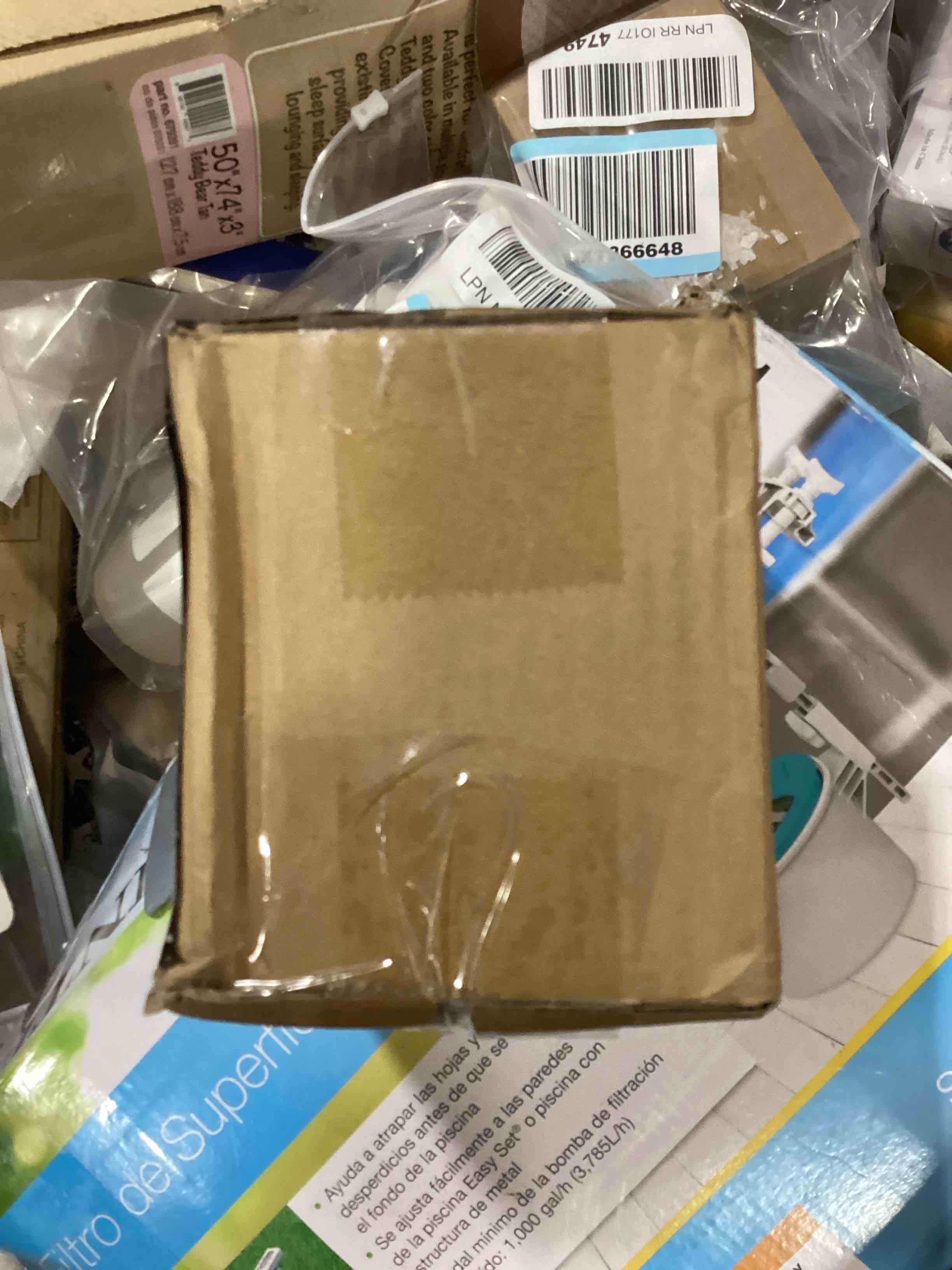 https://s3.amazonaws.com/lotting-images-prod/bidfta/BLU6379978_1722447018561.jpeg