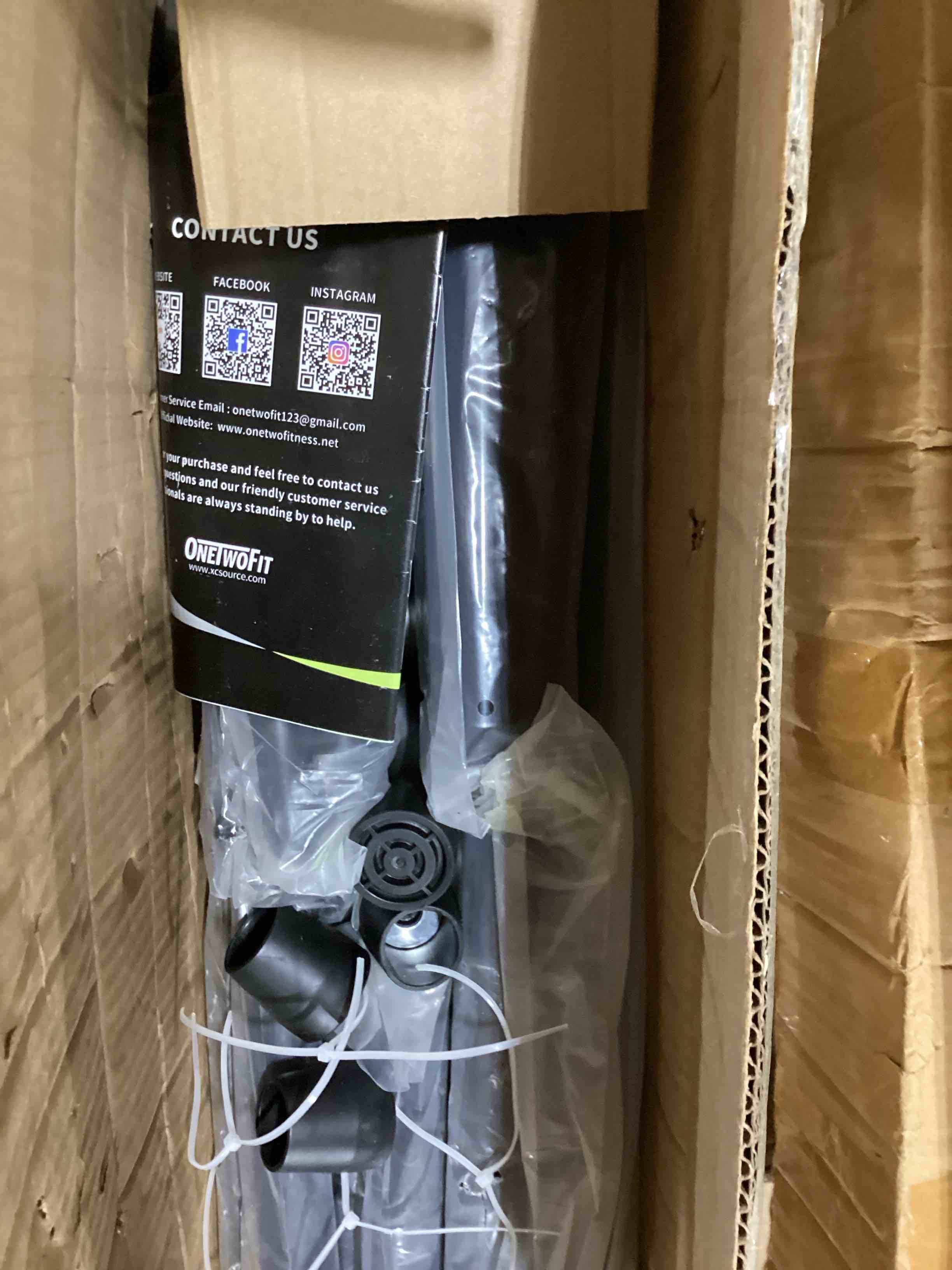https://s3.amazonaws.com/lotting-images-prod/bidfta/BLU6380091_1722462029640.jpeg