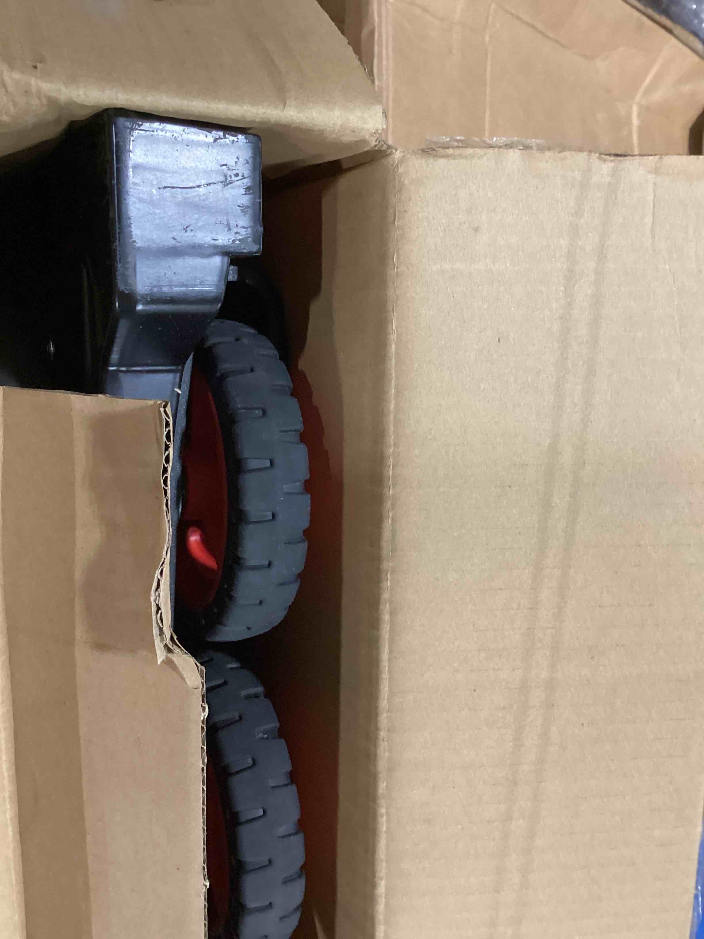 https://s3.amazonaws.com/lotting-images-prod/bidfta/BLU6380092_1722461931104.jpeg