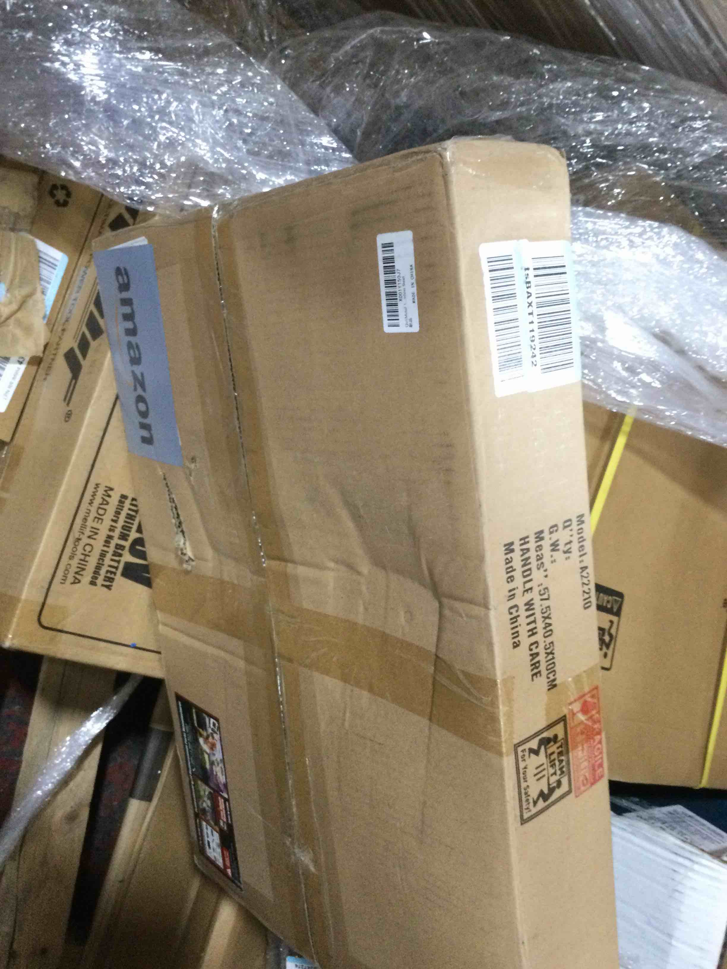 https://s3.amazonaws.com/lotting-images-prod/bidfta/BLU6380118_1722523430977.jpeg