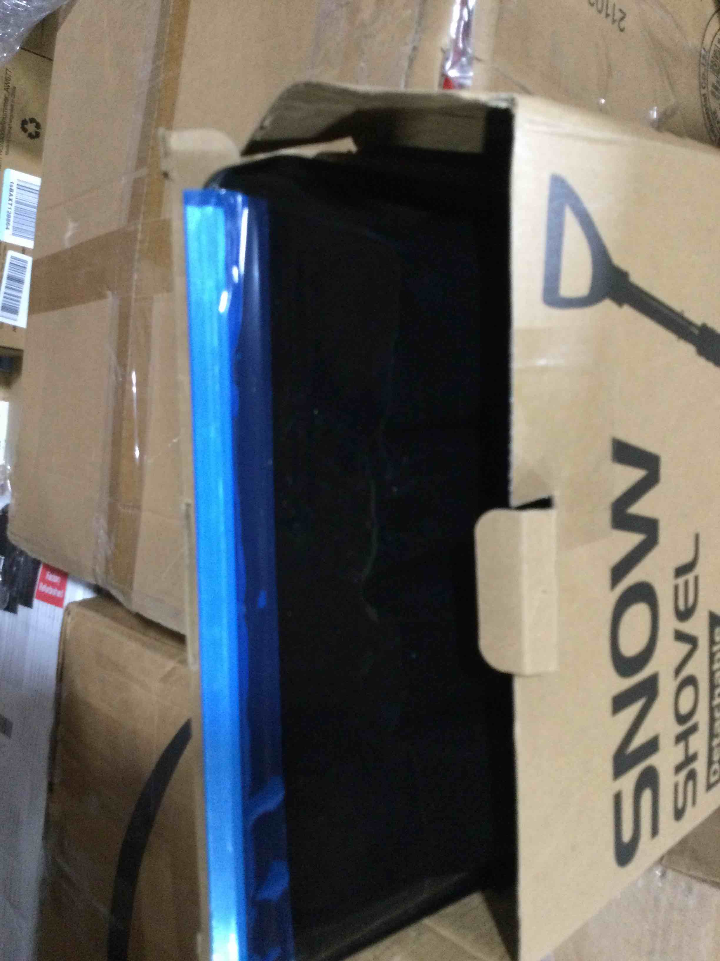 https://s3.amazonaws.com/lotting-images-prod/bidfta/BLU6380153_1722519849573.jpeg