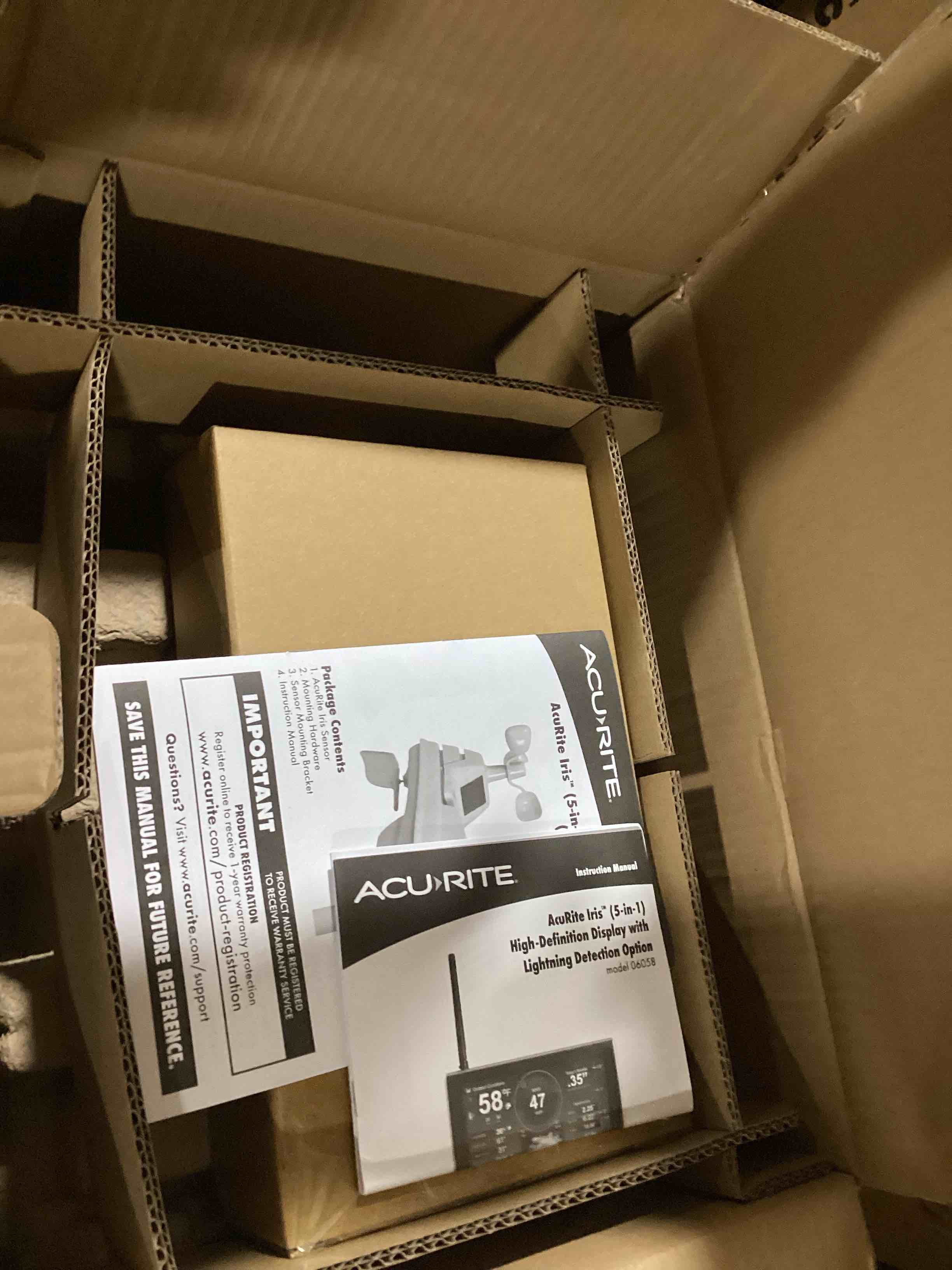 https://s3.amazonaws.com/lotting-images-prod/bidfta/BLU6380274_1722610293529.jpeg