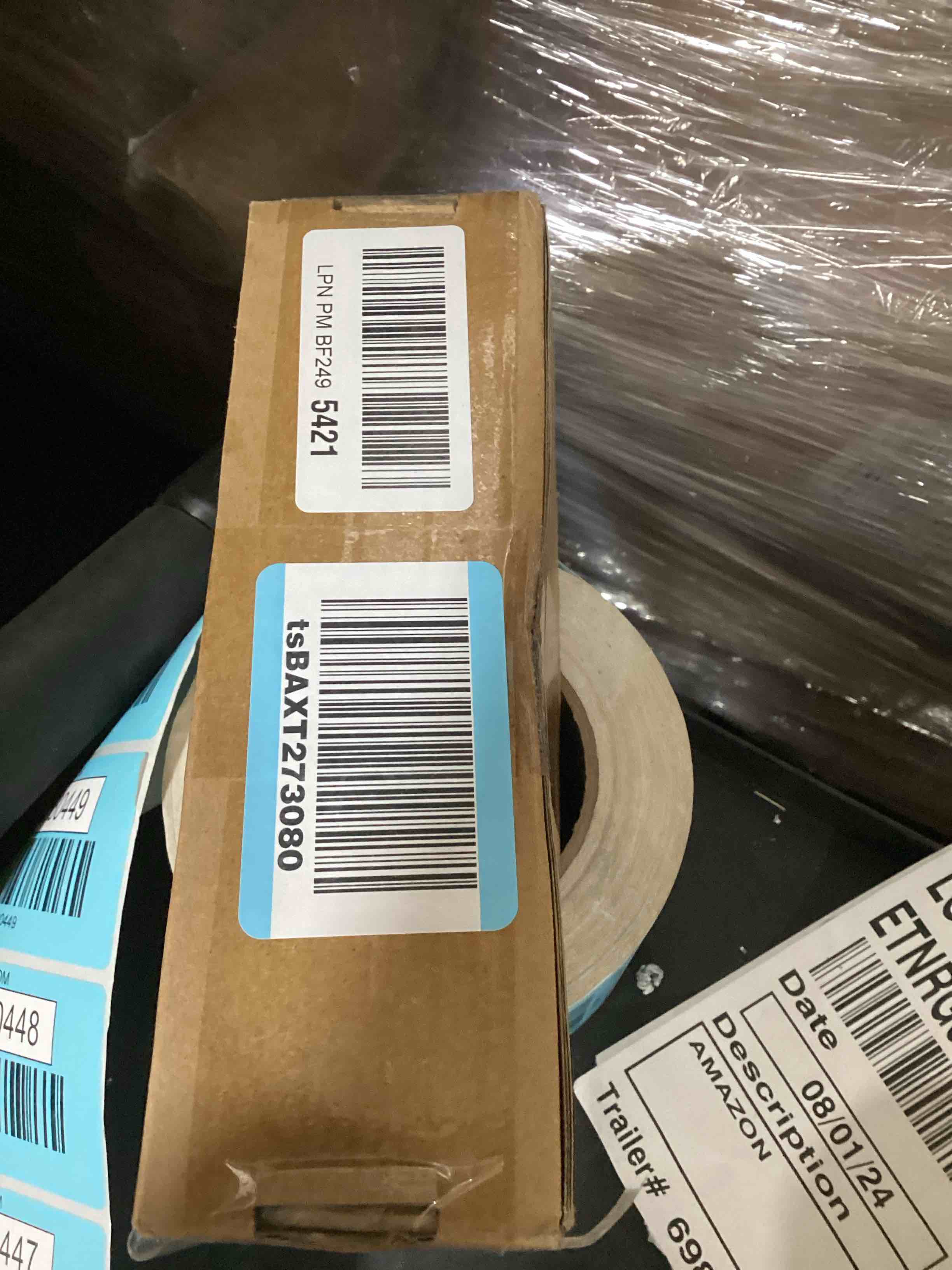 https://s3.amazonaws.com/lotting-images-prod/bidfta/BLU6380441_1722633416656.jpeg