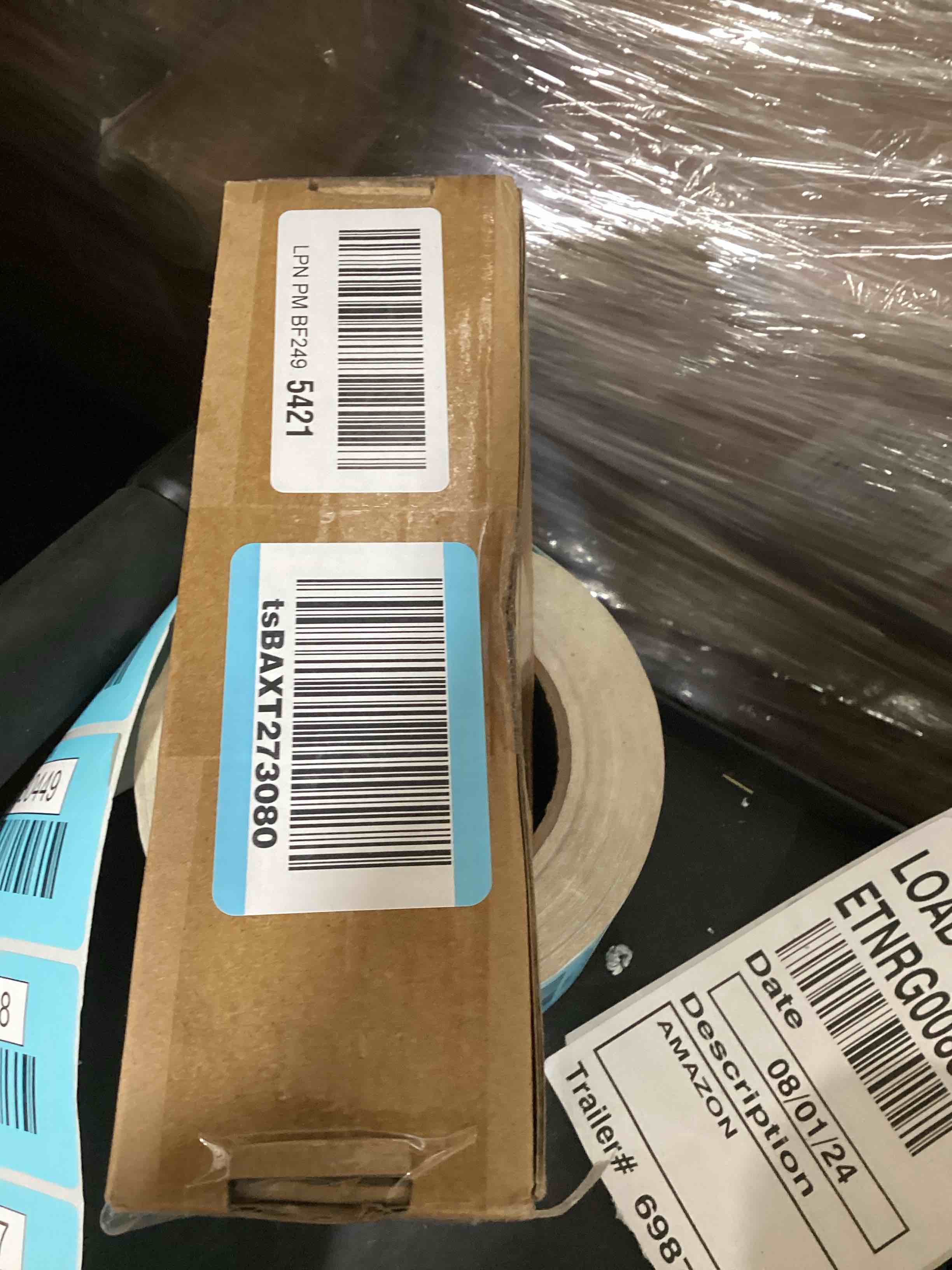 https://s3.amazonaws.com/lotting-images-prod/bidfta/BLU6380441_1722633417470.jpeg