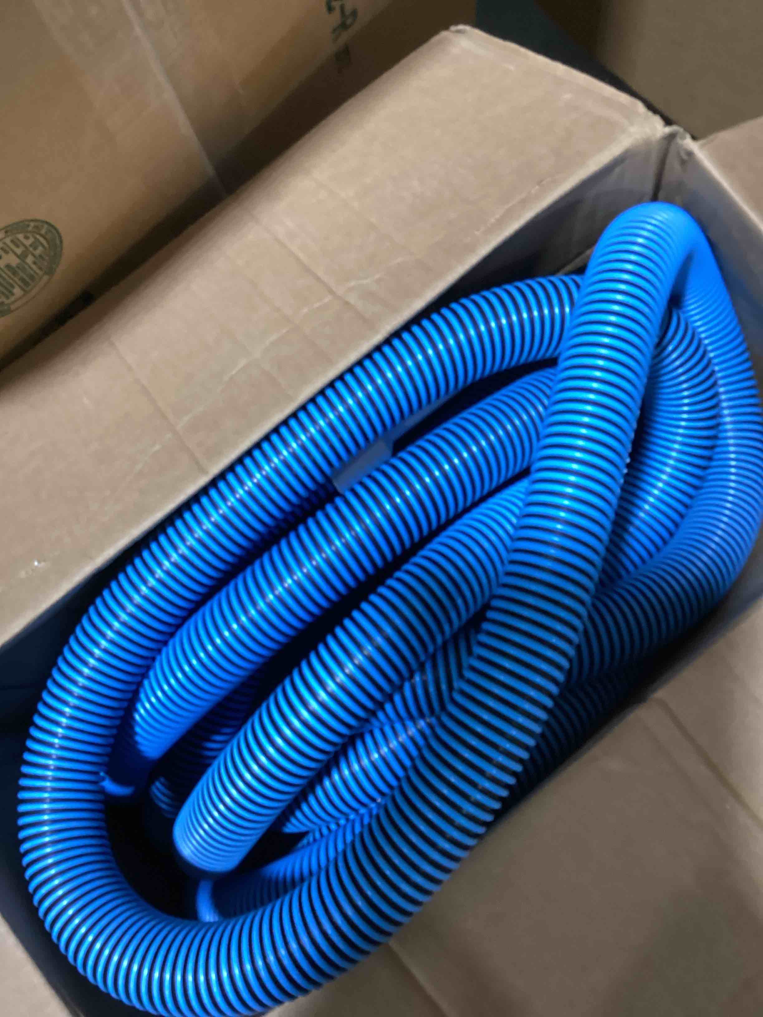 https://s3.amazonaws.com/lotting-images-prod/bidfta/BLU6380525_1722870438451.jpeg
