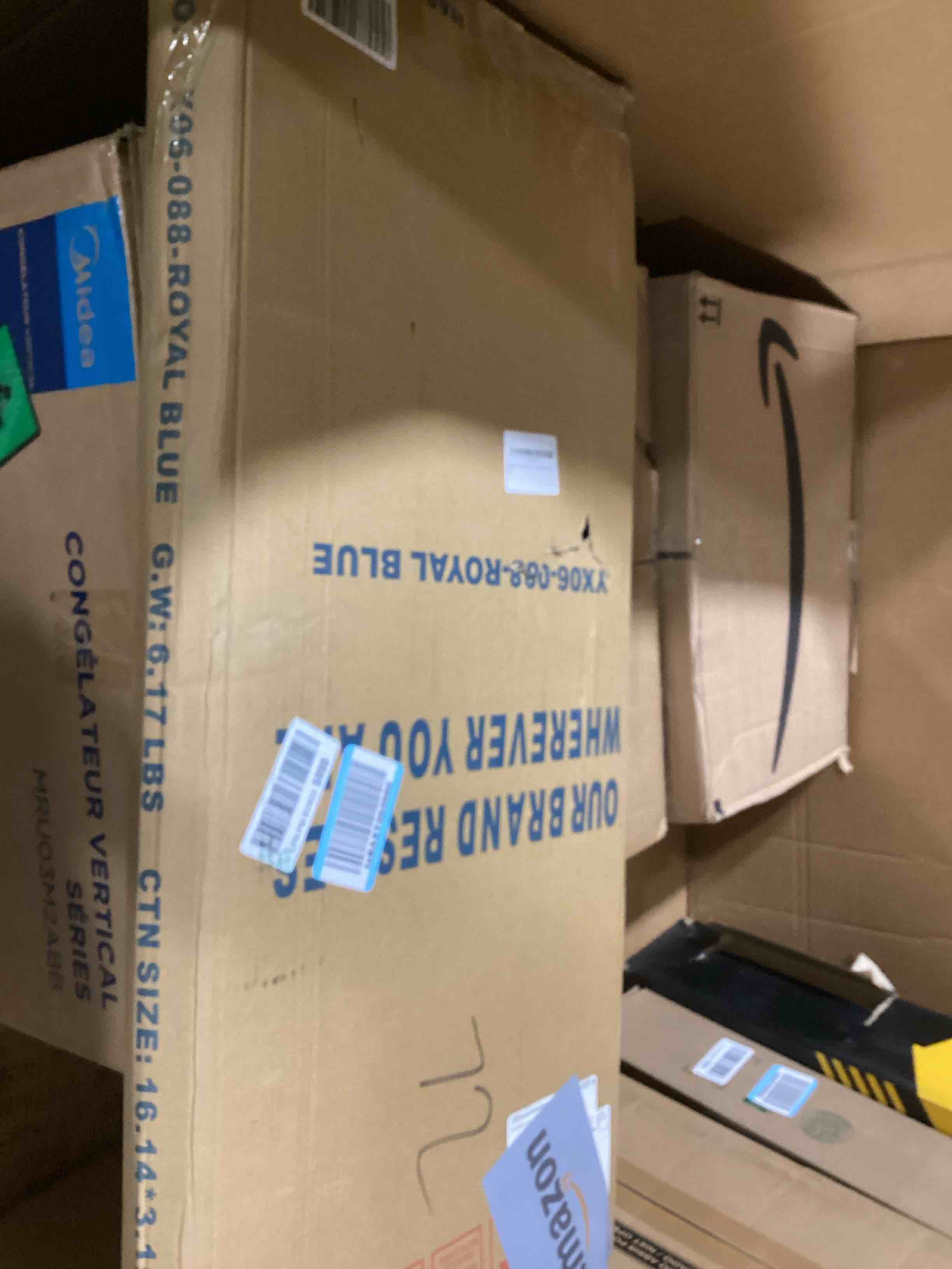 https://s3.amazonaws.com/lotting-images-prod/bidfta/BLU6380534_1722862163020.jpeg