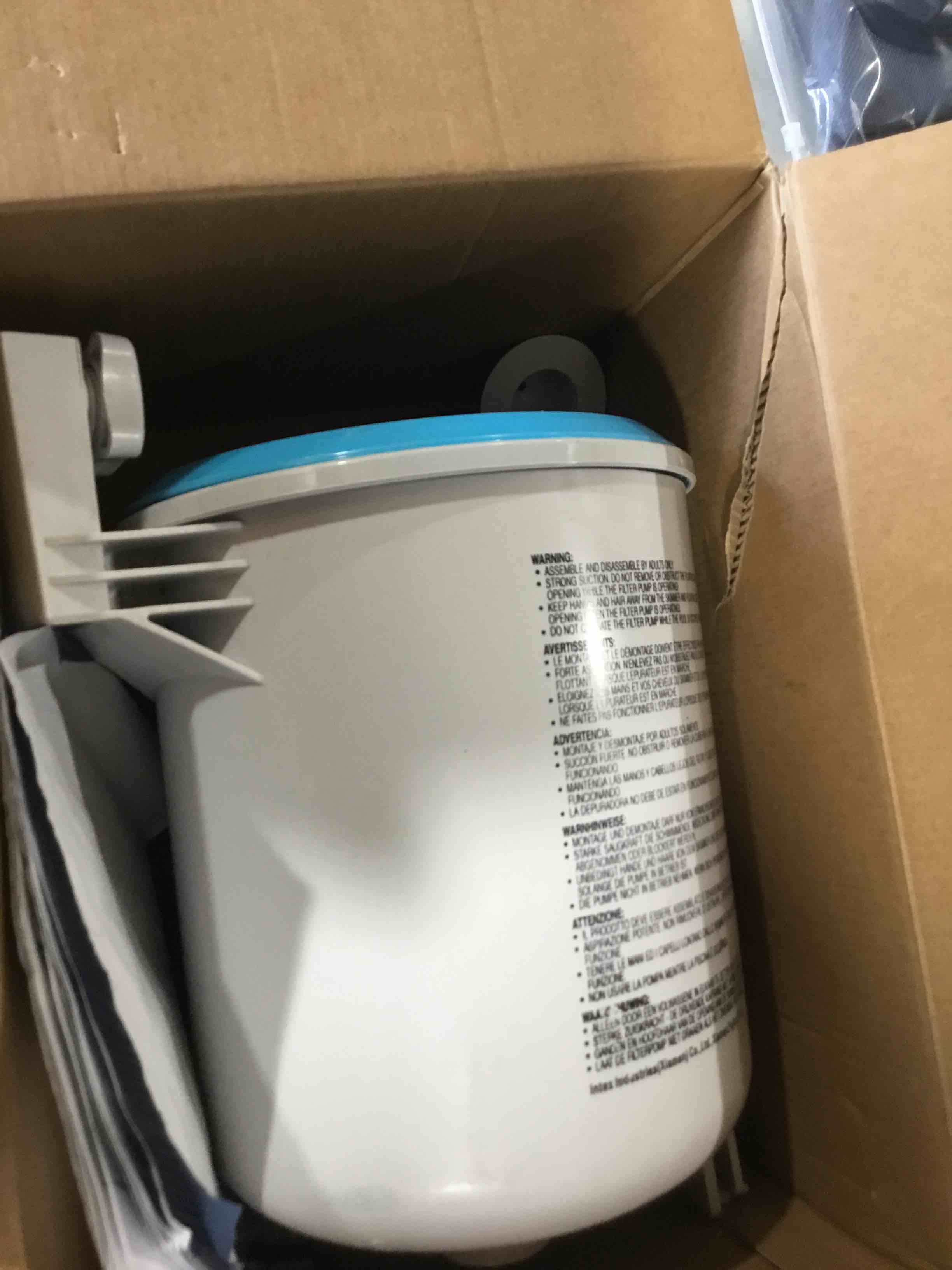 https://s3.amazonaws.com/lotting-images-prod/bidfta/BLU6381034_1723223171377.jpeg