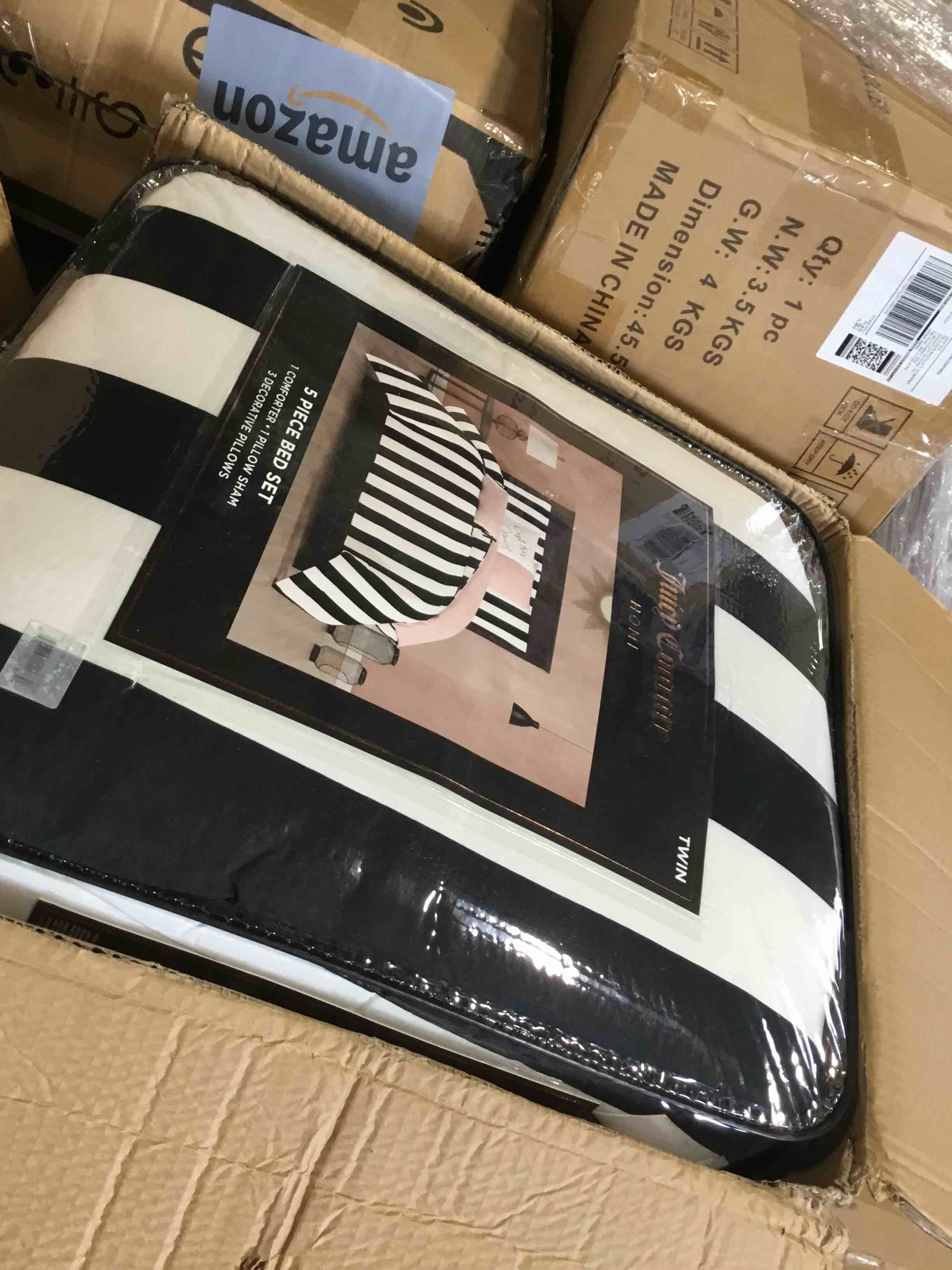 https://s3.amazonaws.com/lotting-images-prod/bidfta/BLU6381358_1723562731944.jpeg