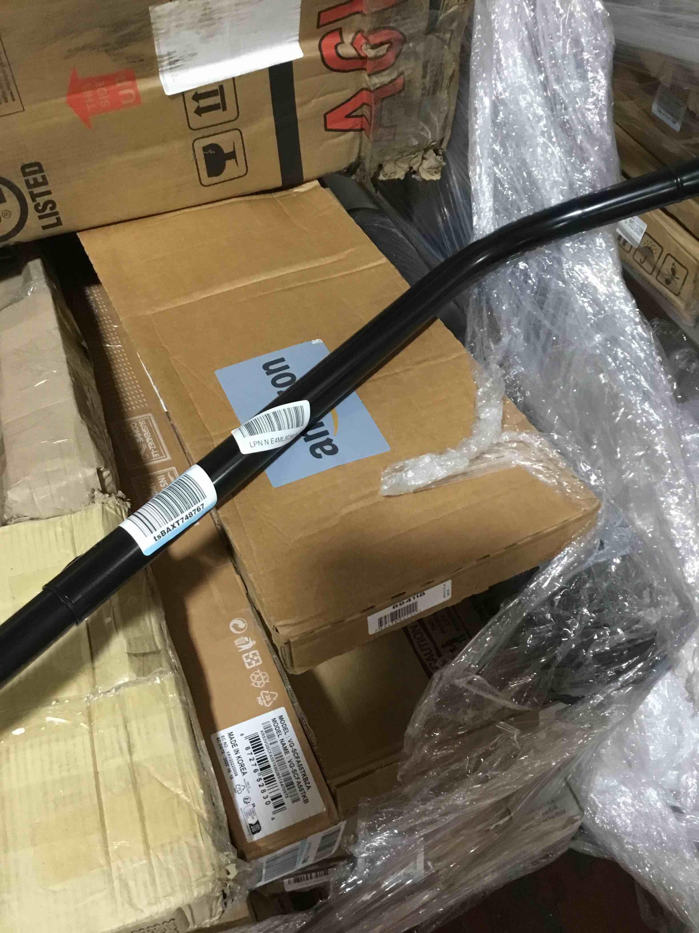 https://s3.amazonaws.com/lotting-images-prod/bidfta/BLU6381391_1723574060975.jpeg