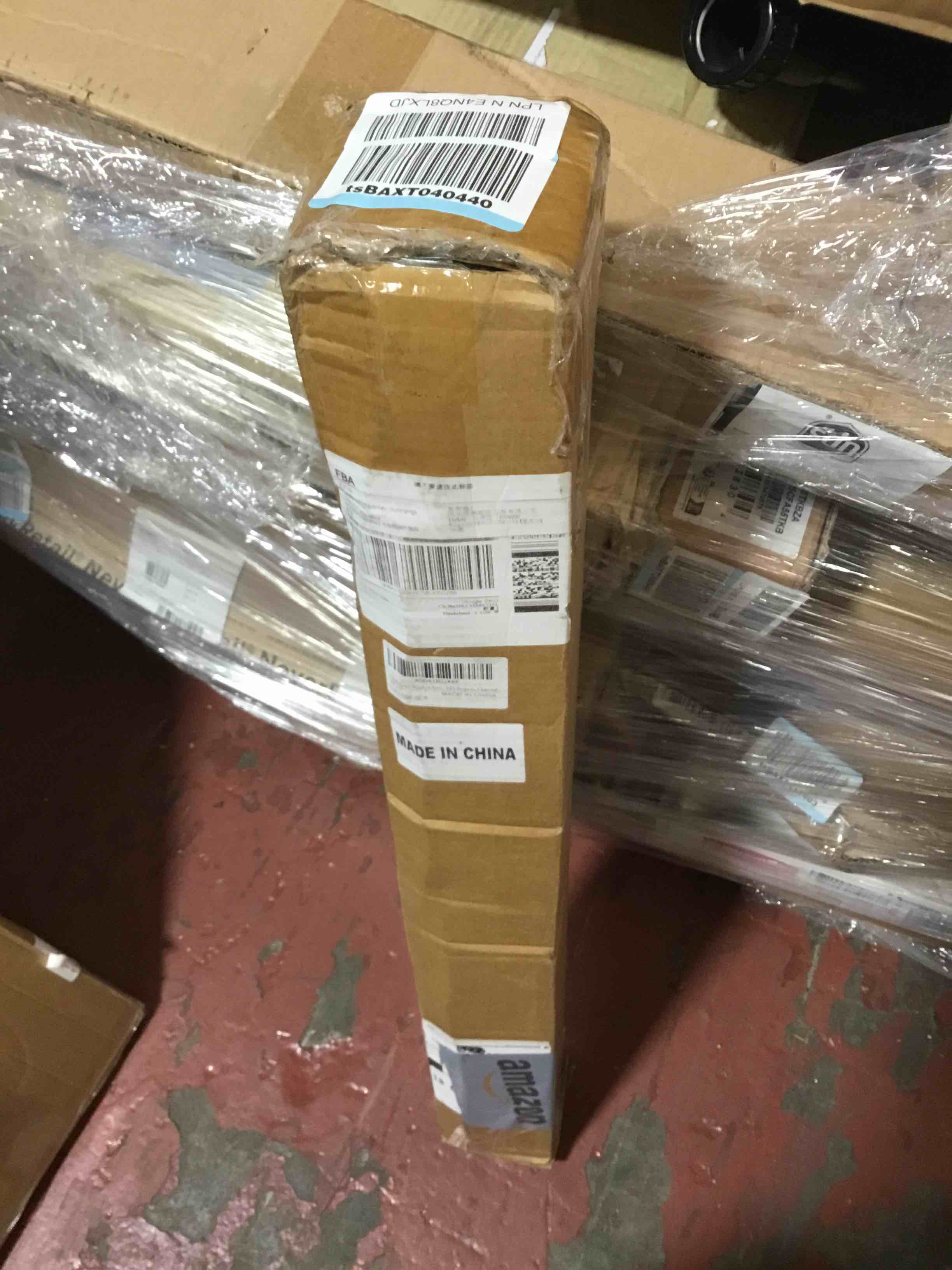 https://s3.amazonaws.com/lotting-images-prod/bidfta/BLU6381413_1723573699231.jpeg
