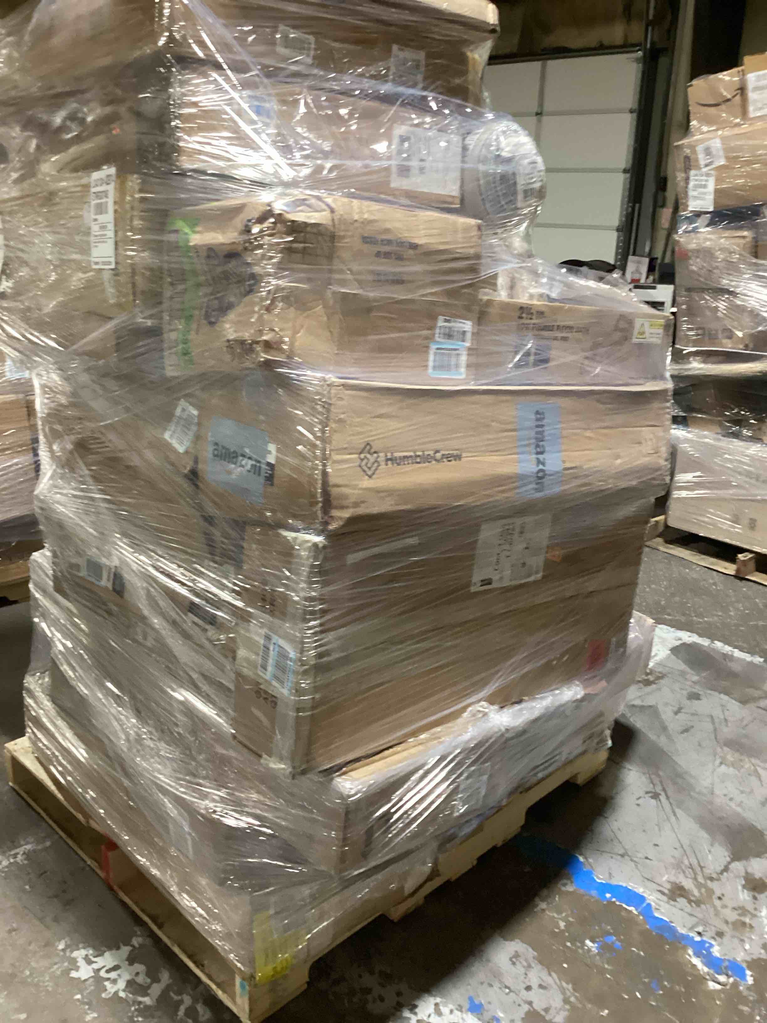 D. skid pallet  surprise ( good condition or as is) 30 items or more
