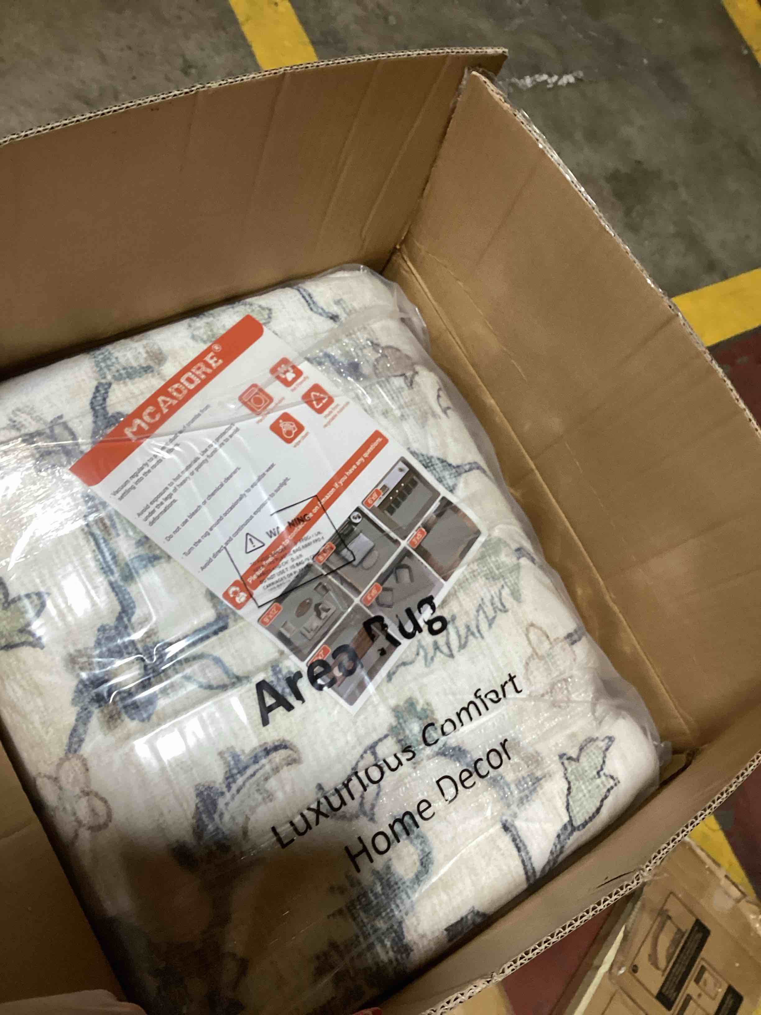 https://s3.amazonaws.com/lotting-images-prod/bidfta/BLU6383274_1718830883198.jpeg